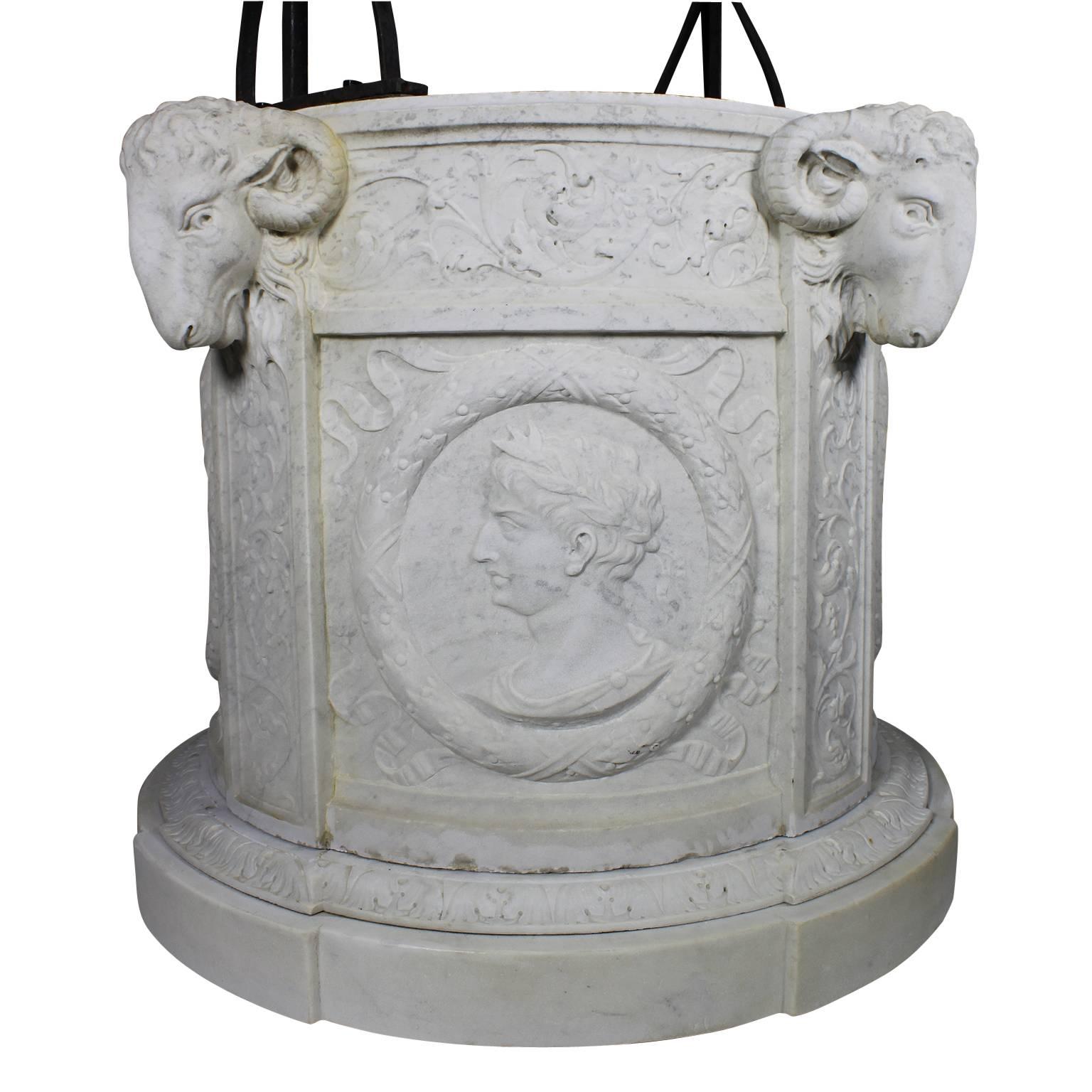 Italian 19th Century Carved Carrara Marble and Wrought Iron Wishing Well Head 1