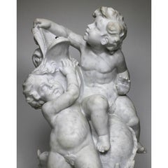 Scultura di fontana in marmo bianco intagliato francese del XIX-XX secolo con bambini