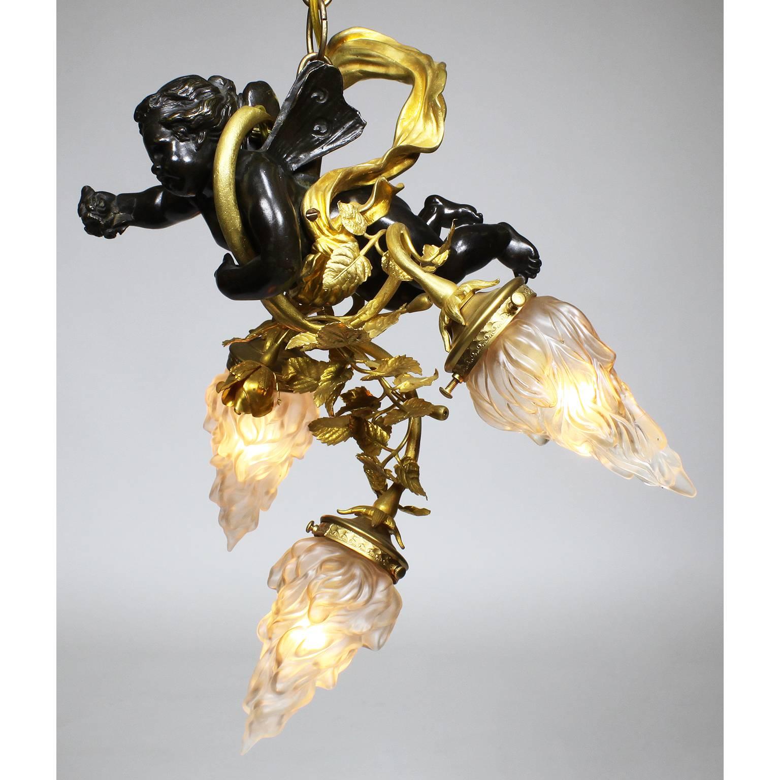 Blown Glass French Belle Époque Patinated and Gilt Bronze & Metal Hovering Cherub Chandelier For Sale
