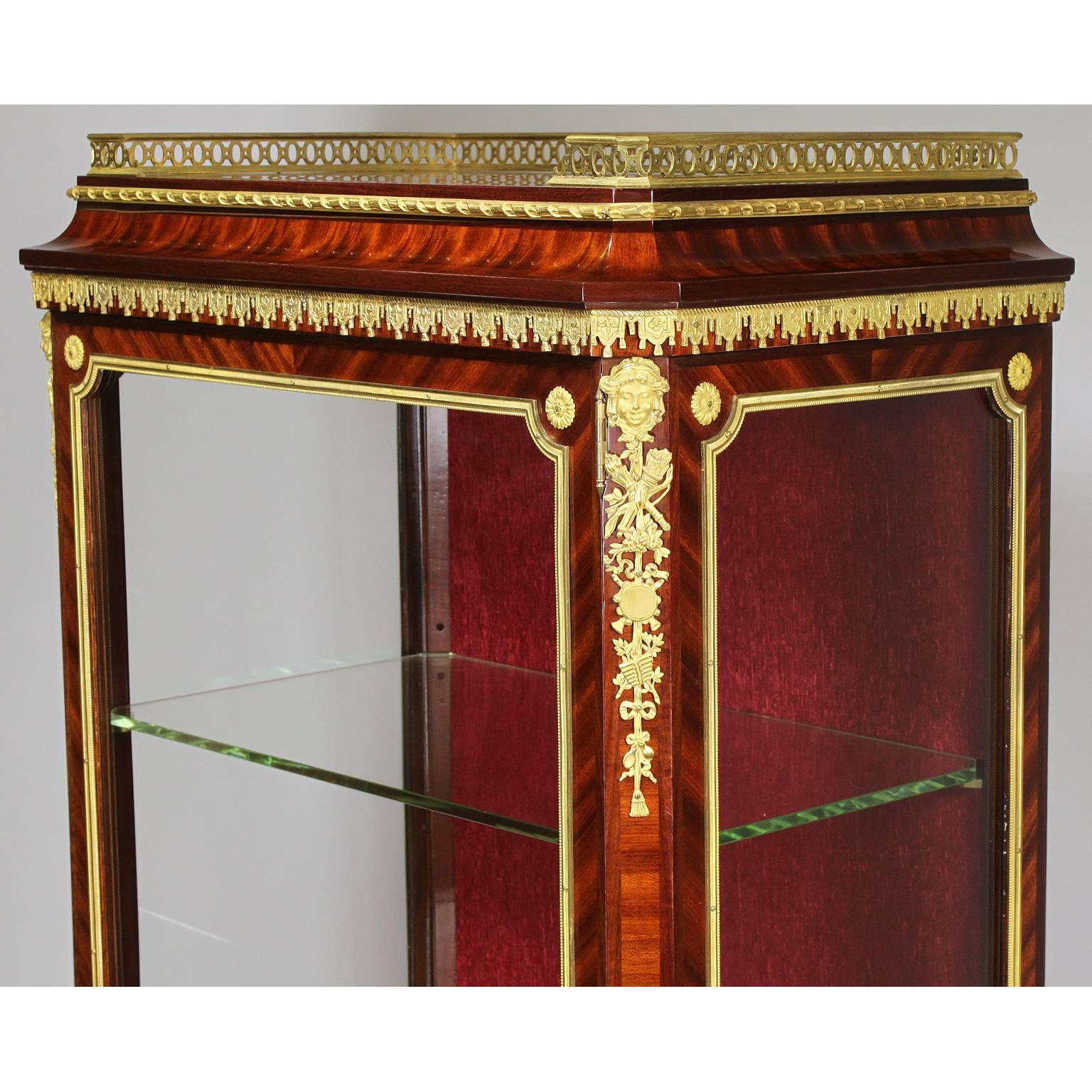 Veneer Fine French Belle Epoque 19th Century Vernis Martin Vitrine by Louis Majorelle For Sale