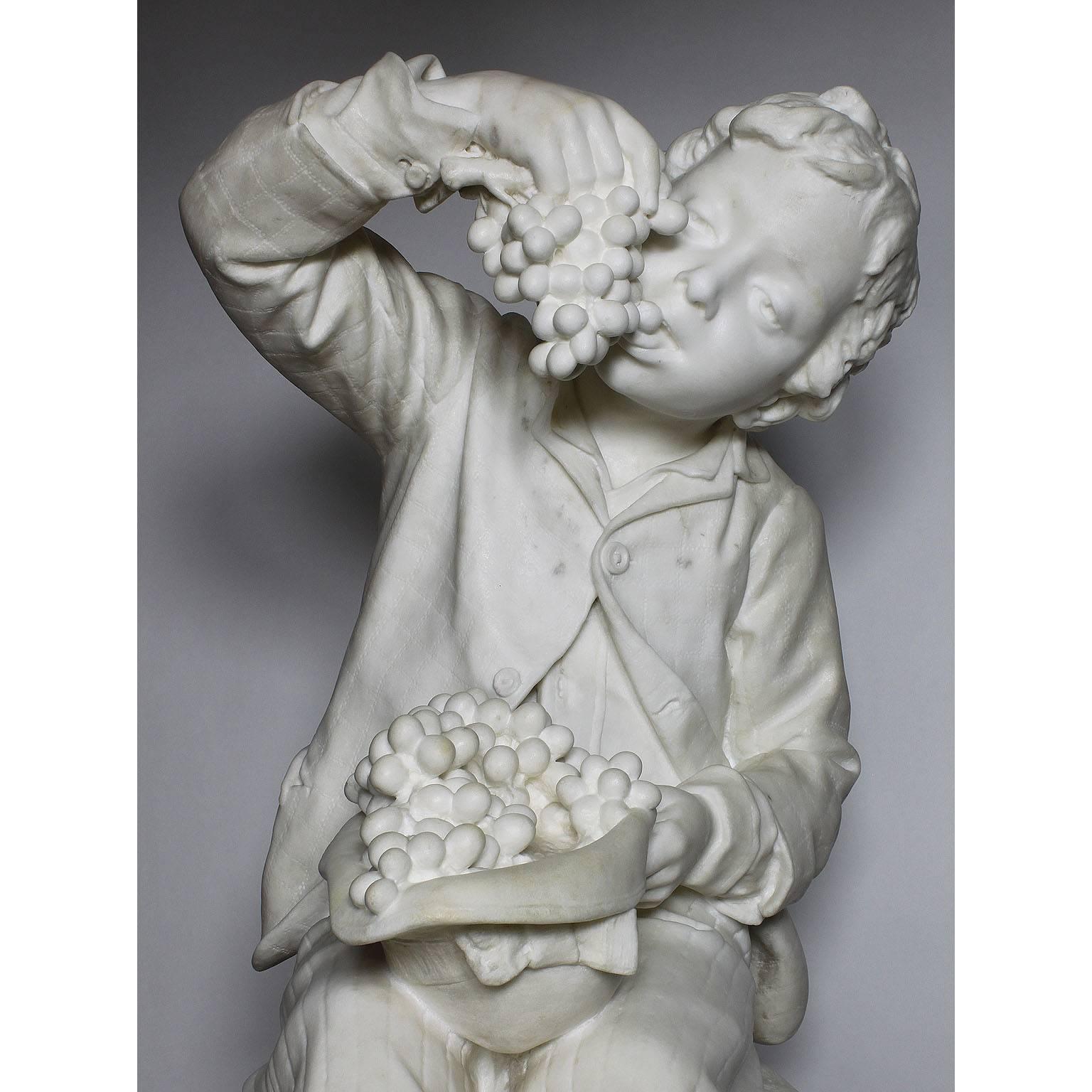 Italienische Carrara-Marmor-Skulptur eines Jungen aus dem 19. Jahrhundert von Raffaele Belliazzi (Expressionismus) im Angebot