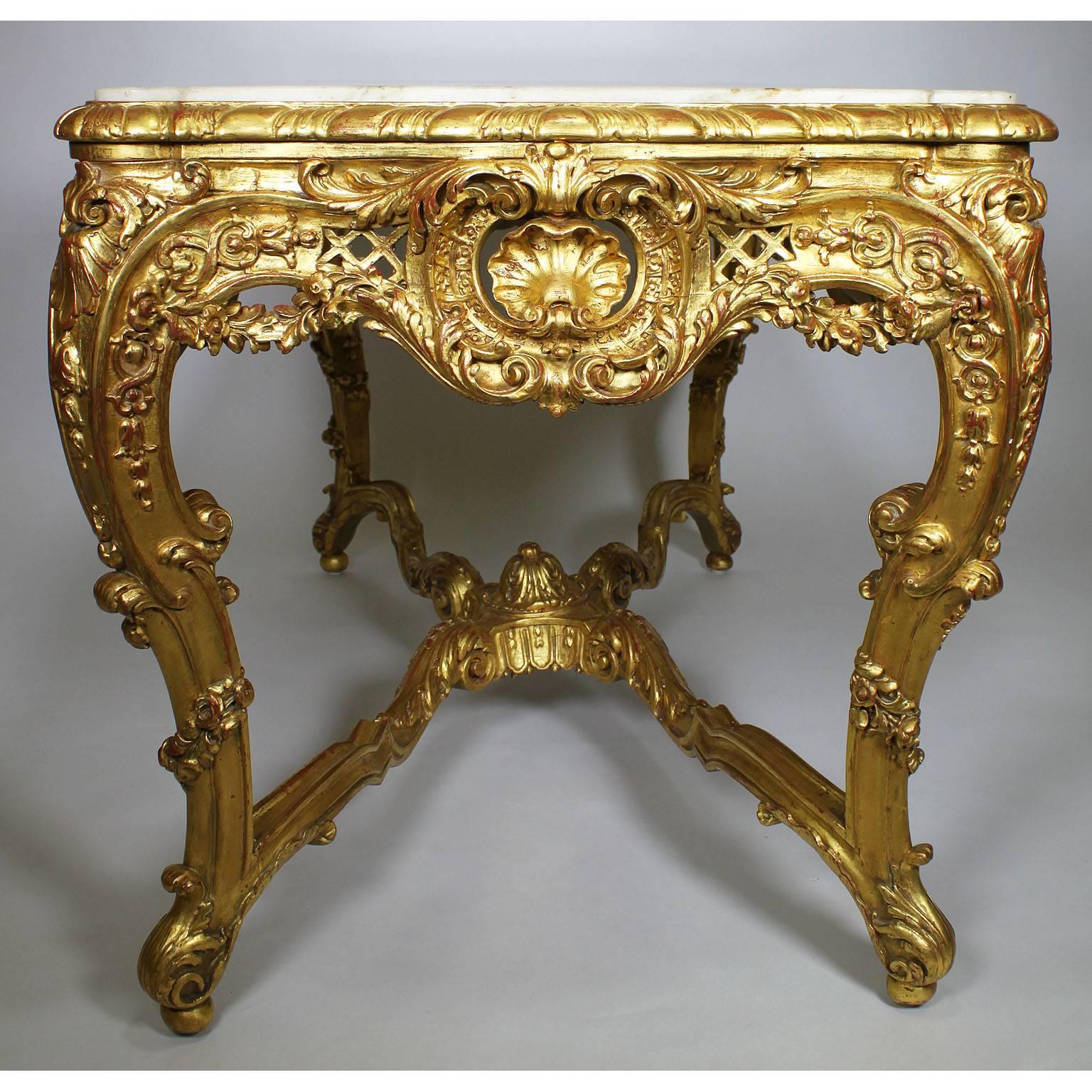 Französisch Belle Époque 19-20th Century Giltwood geschnitzt Rokoko Mitte Halle Tabelle (Marmor) im Angebot
