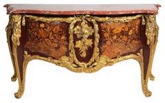 Commode de style Louis XV en marqueterie et bronze doré - François Linke Leon Messagé