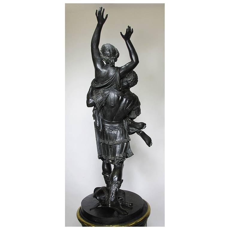 Französische patinierte Bronzegruppe „Die Entführung der Sabinerinnen“, 19. Jahrhundert (Manierismus) im Angebot
