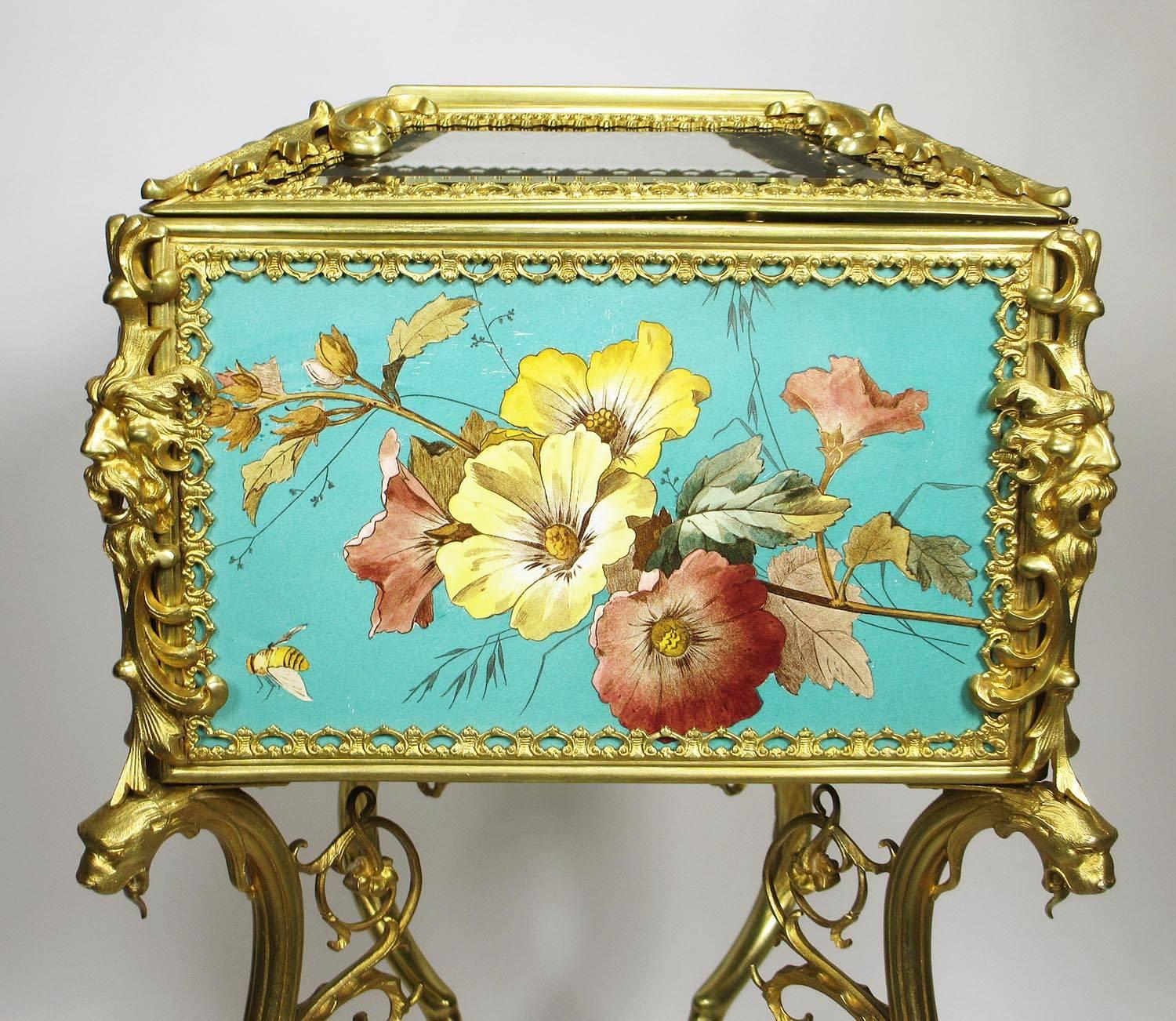 Superb Early 20th Century Aesthetic Movement Majolica & Gilt-Metal Jewelry Box In Good Condition In Los Angeles, CA