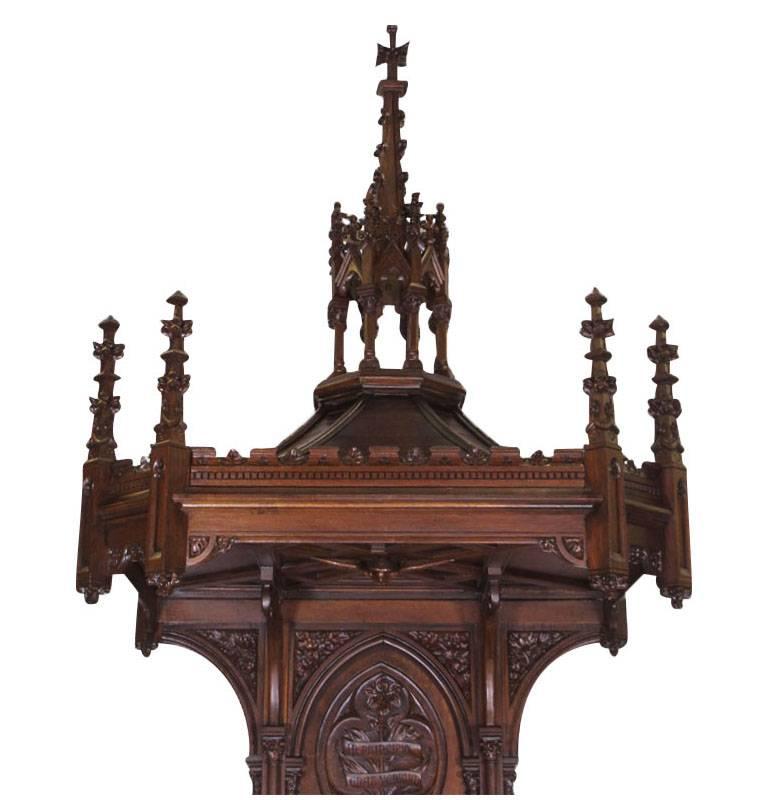 Fine Italian 19th Century Gothic Style Oak Carved Figural Church Pulpit Podium  2