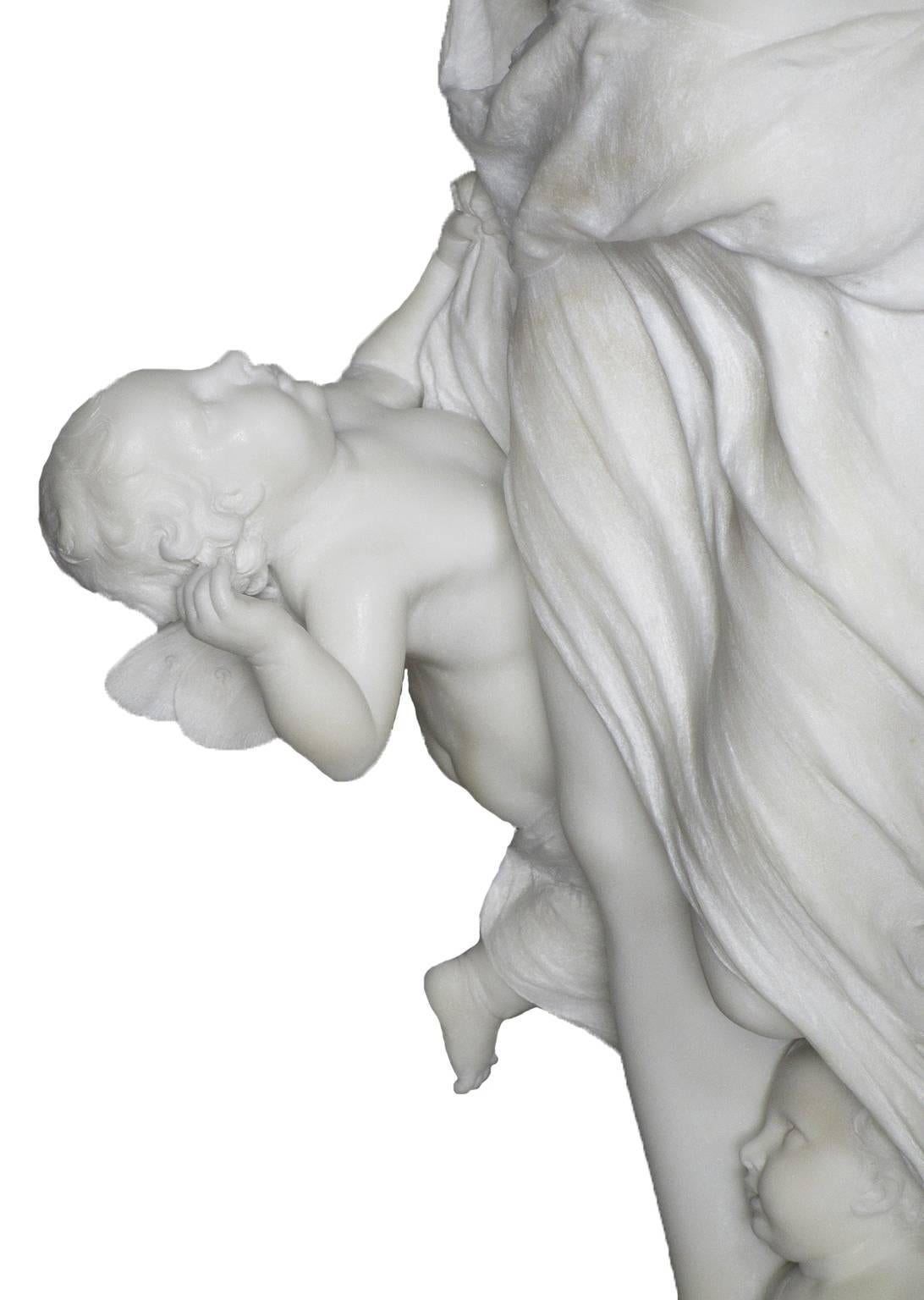 Bronze Sculpture italienne en marbre grandeur nature du 19ème siècle intitulée « À la recherche de l'amour ». en vente