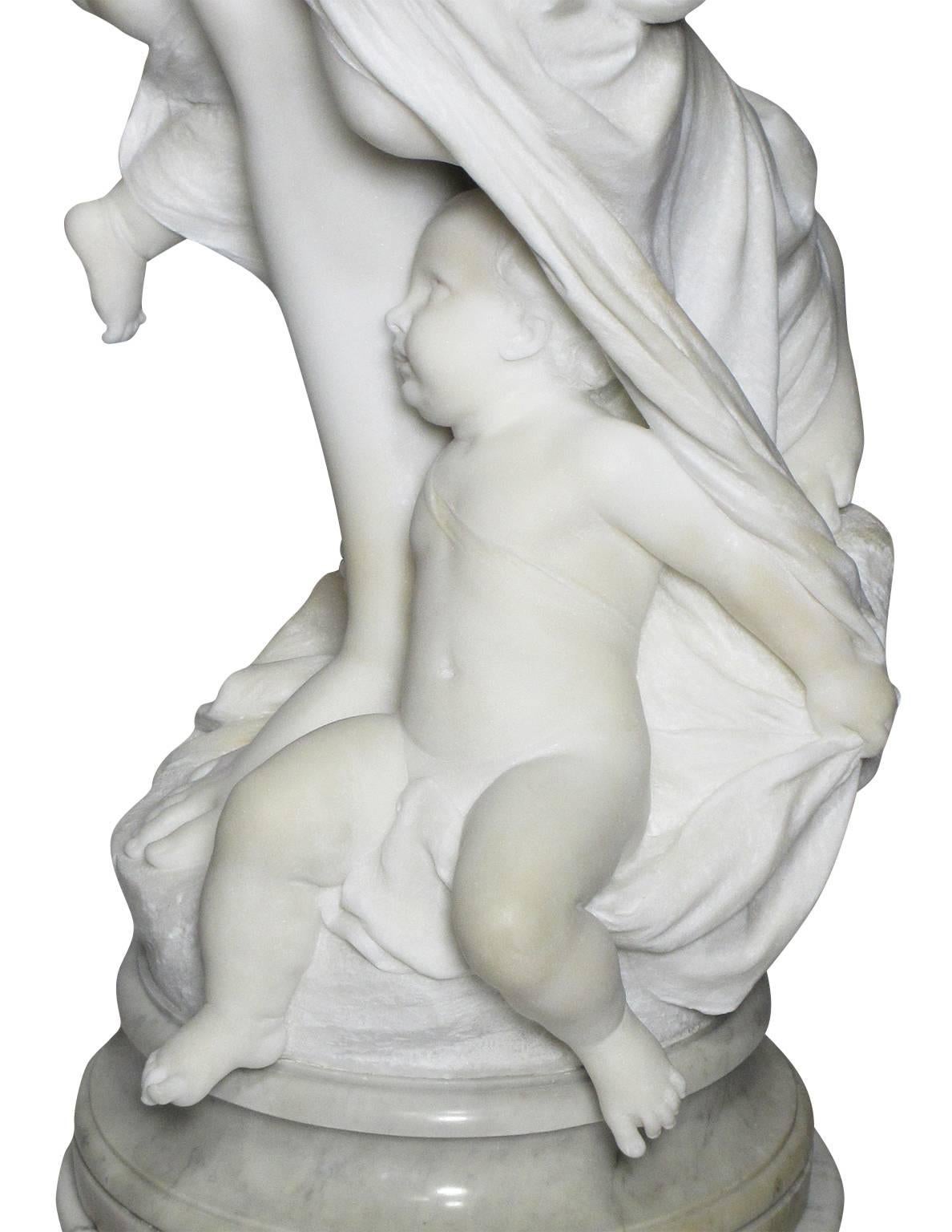 Italienische Marmorskulptur in Lebensgröße aus dem 19. Jahrhundert mit dem Titel „Auf der Suche nach Liebe“ im Angebot 1