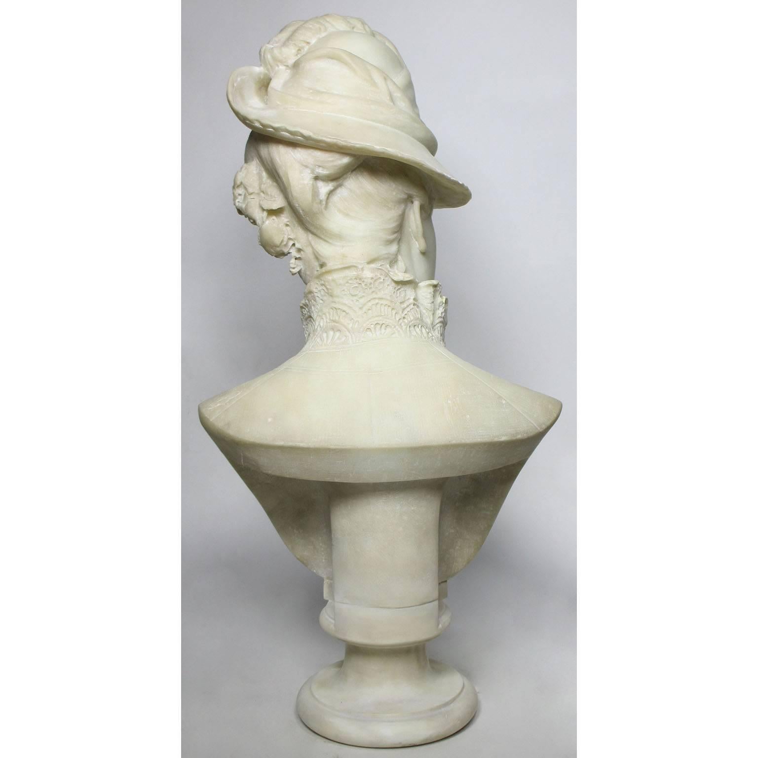 Fine Italian 19th-20th Century Lifesize Carved Marble Bust of a Posing Lady For Sale 1