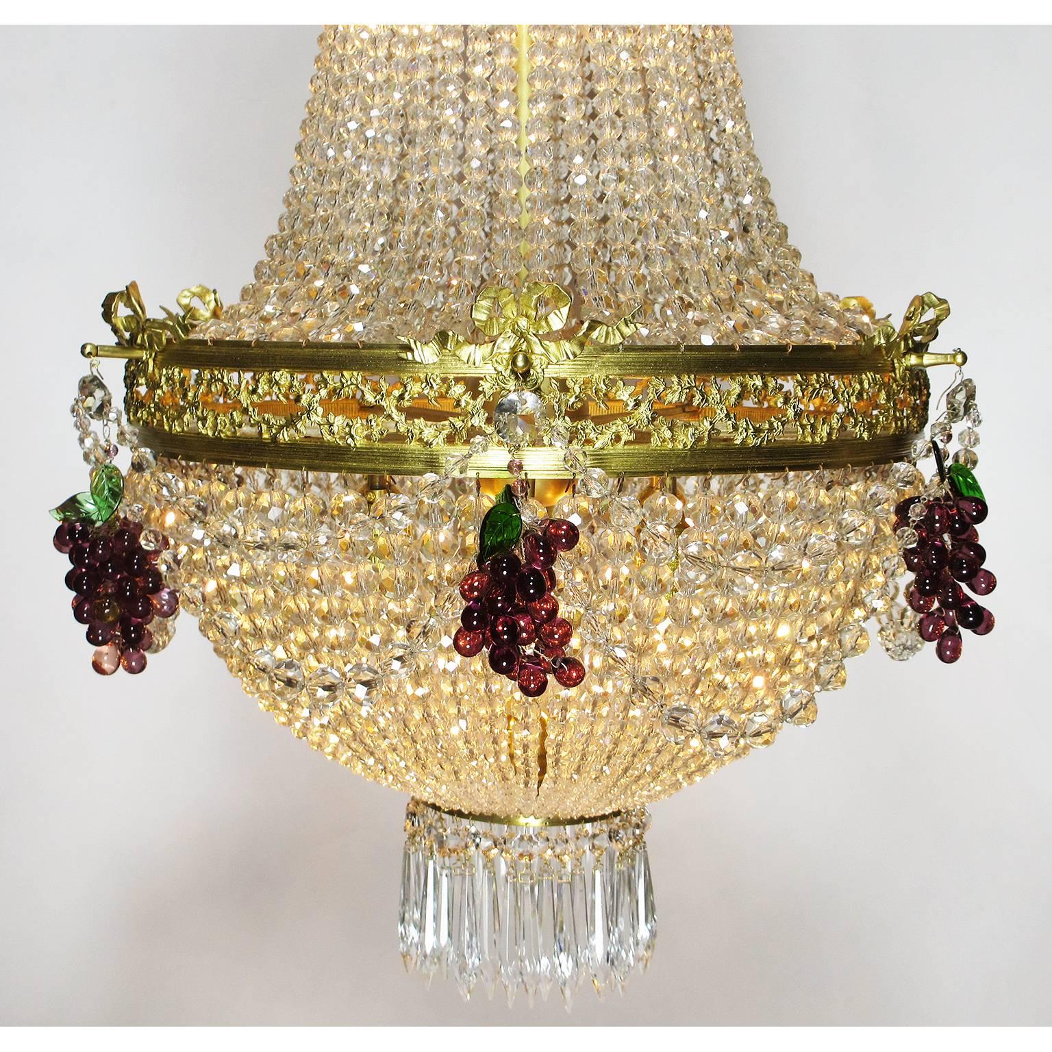 French 19th-20th Century Louis XVI Style Beaded Glass and Gilt-Metal Chandelier In Good Condition For Sale In Los Angeles, CA