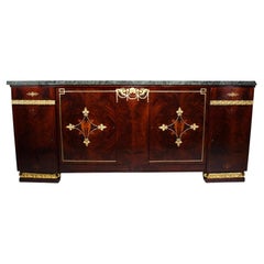 Elegante credenza da buffet in stile Impero francese, con intarsi in mogano e finiture in bronzo dorato