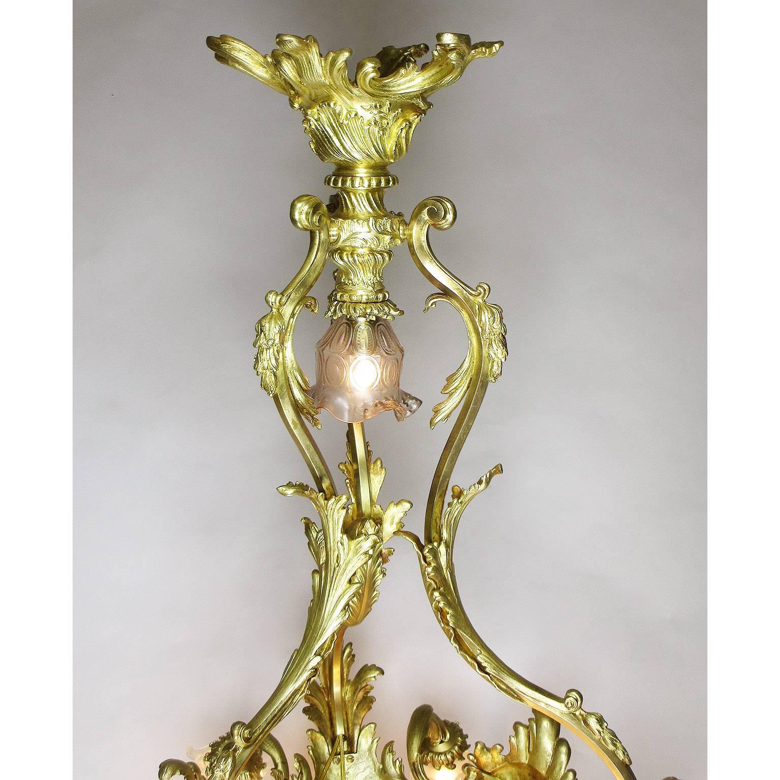 Very Fine French Belle Époque Gilt Bronze and Molded Cut-Glass Chandelier For Sale 1