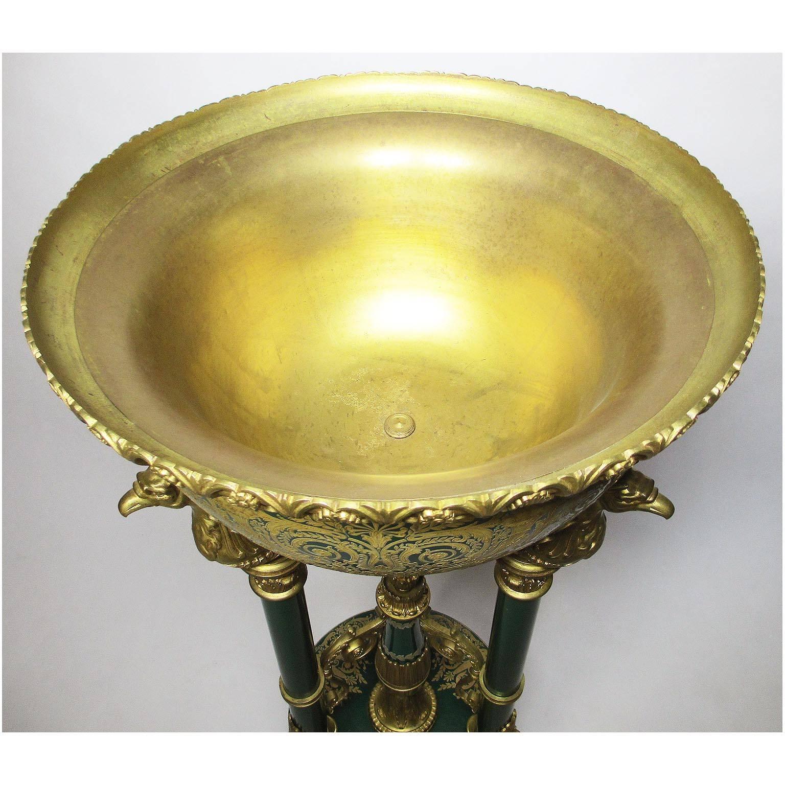 Fine French 19th Century Napoleon III Gilt Bronze-Mounted Porcelain Planter For Sale 2
