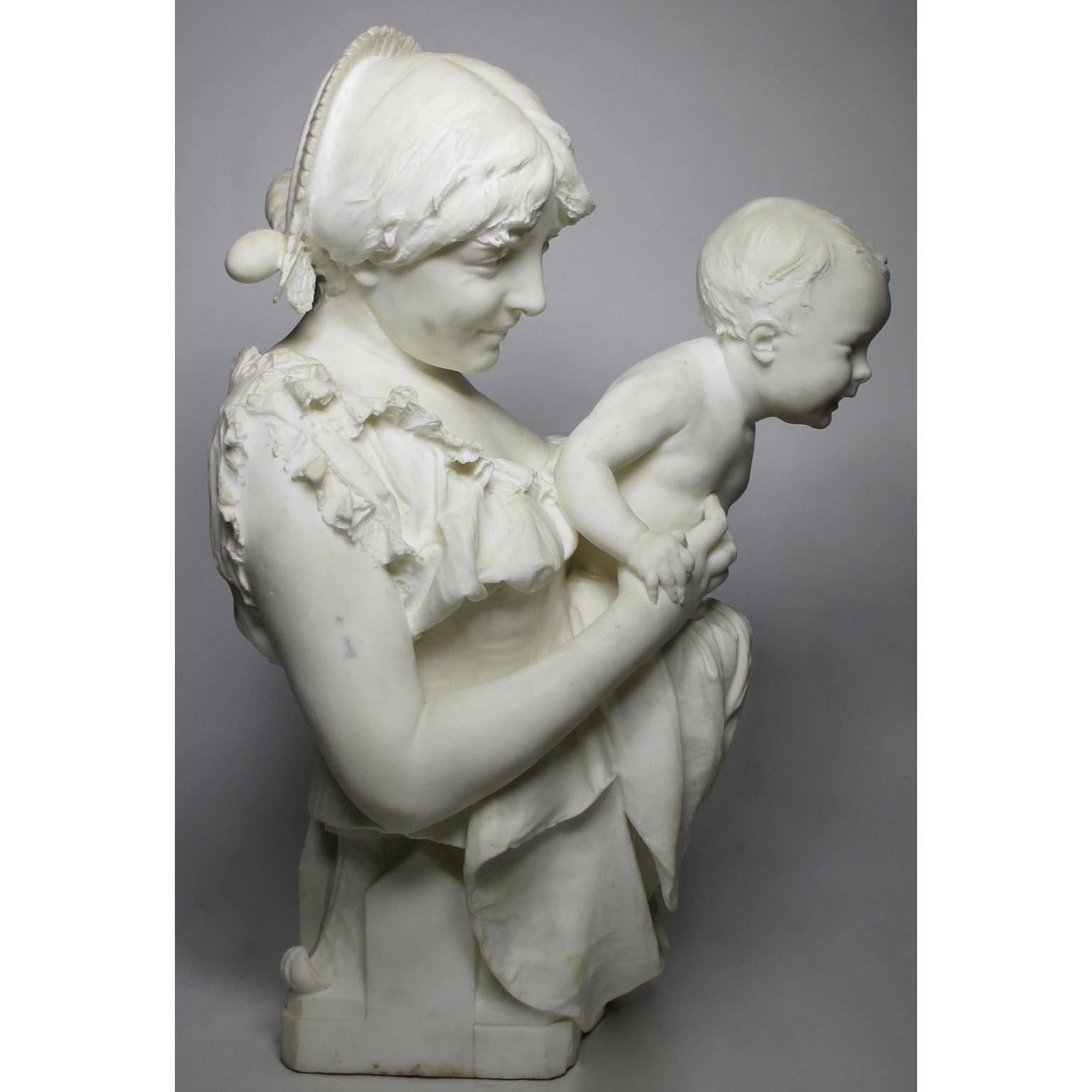 Sculpture italienne en marbre grandeur nature du 19ème siècle « Mère et enfant » par A. Mazzucchelli en vente 1