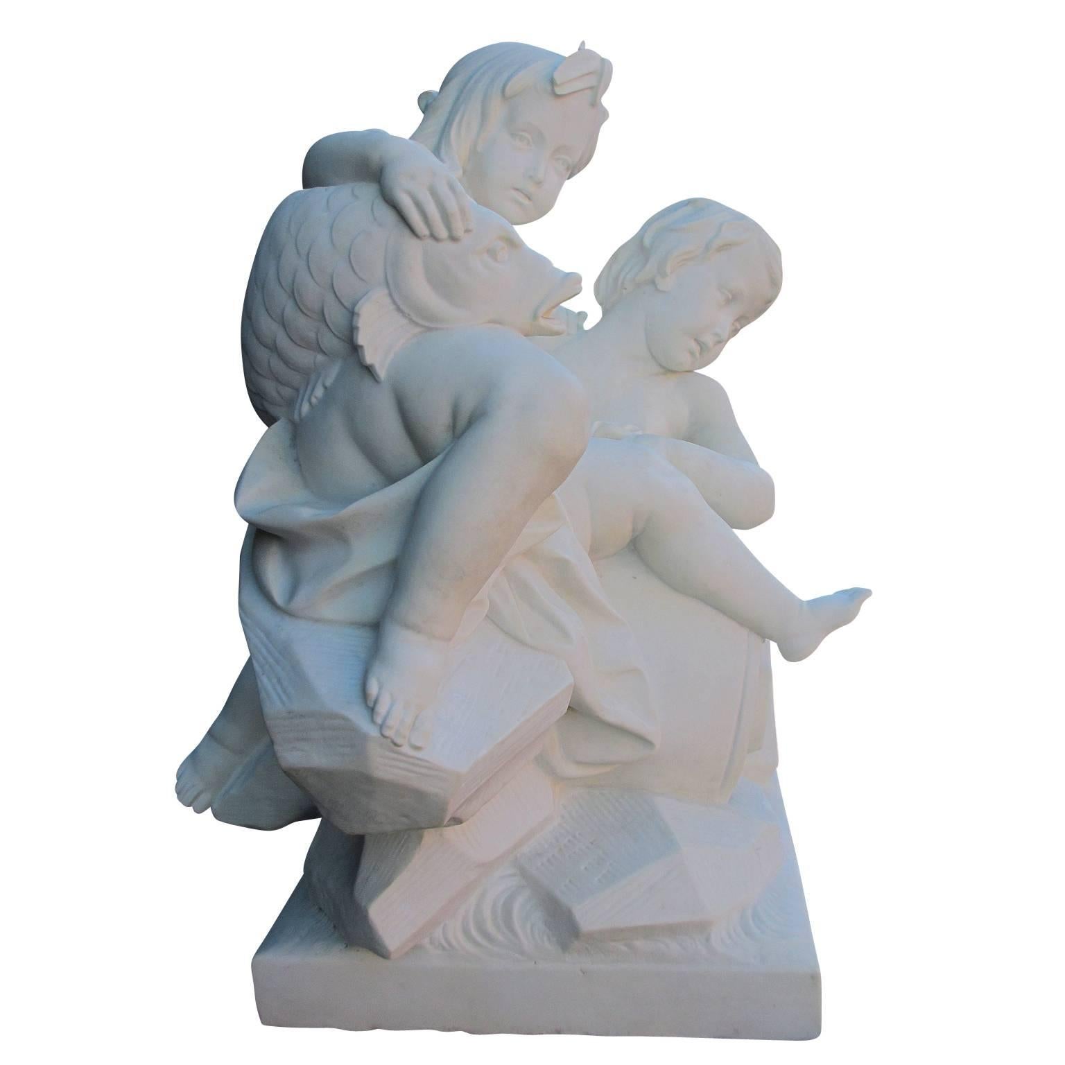 Fontaine de jardin allégorique en marbre blanc sculpté du 19ème siècle avec putti État moyen - En vente à Los Angeles, CA