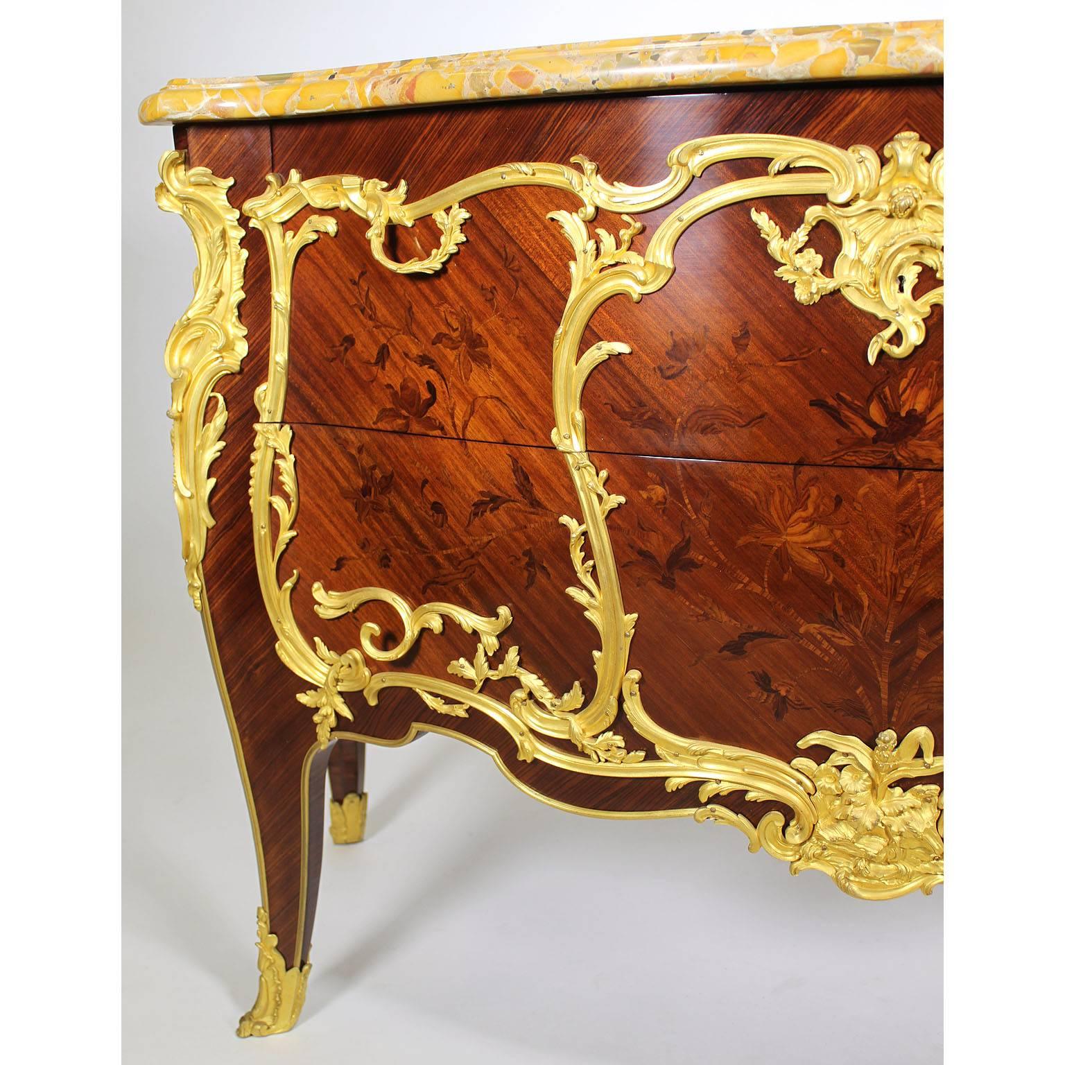 Fine Pair of 19th Century Louis XV Style Gilt Bronze-Mounted Commodes In Good Condition For Sale In Los Angeles, CA