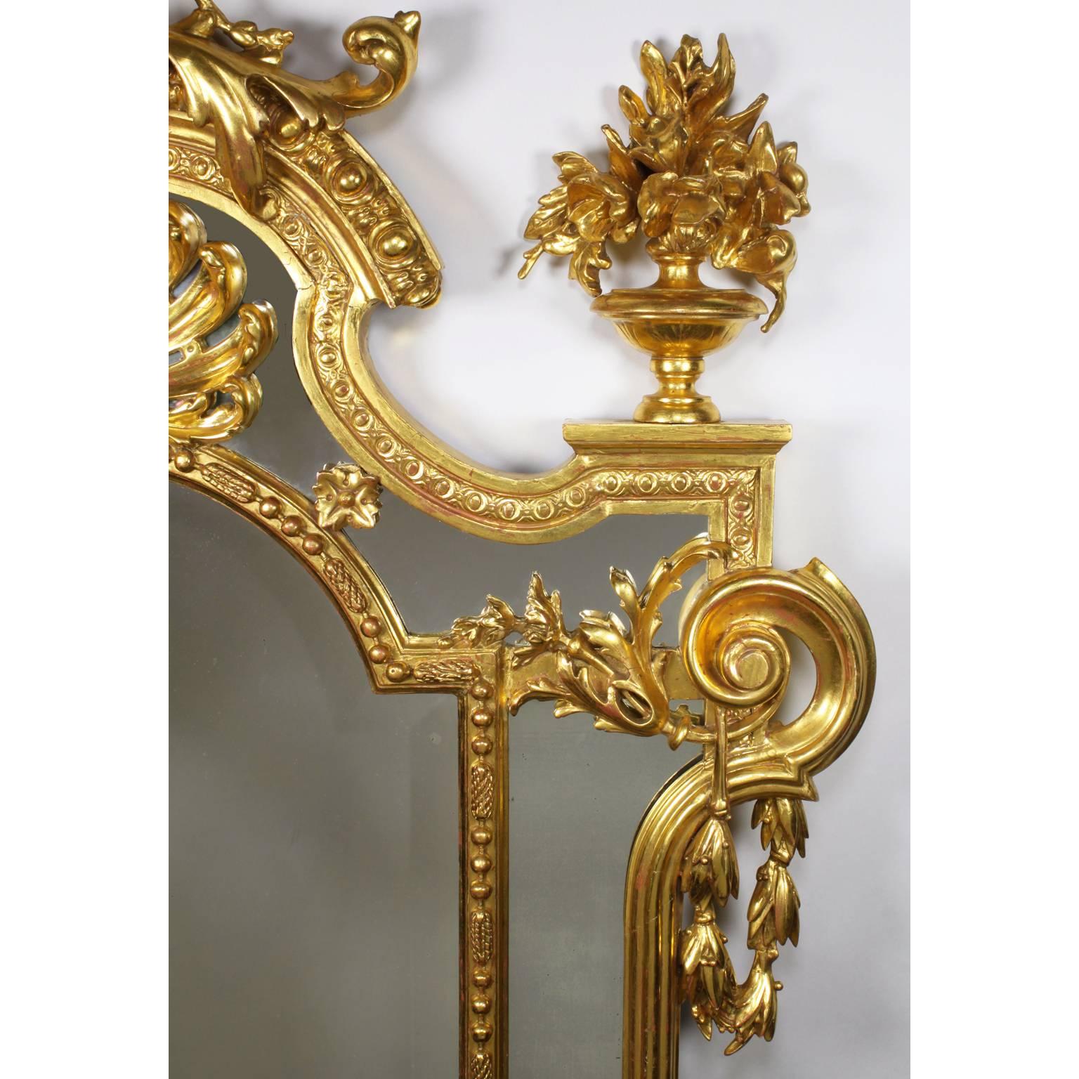 Francese Console e specchio in legno dorato intagliato del XIX secolo in stile Impero francese in vendita