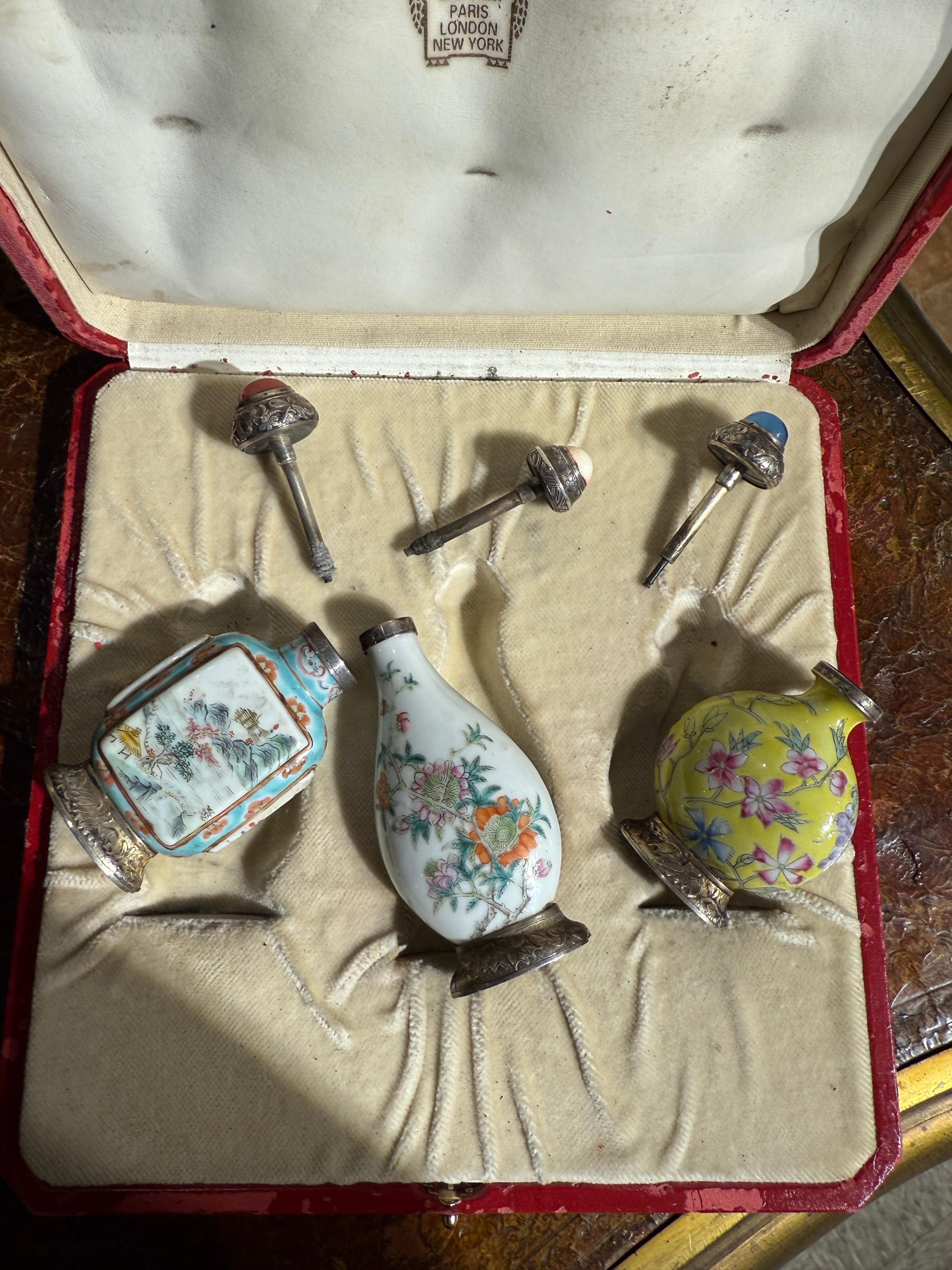 Cartier Silver-Mounted Chinese Porcelain Snuff Bottles in Original Box For Sale 13