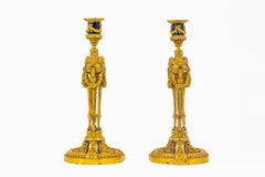 Eccezionale coppia di candelieri francesi in bronzo dorato di Millet, ispirati a Martincourt