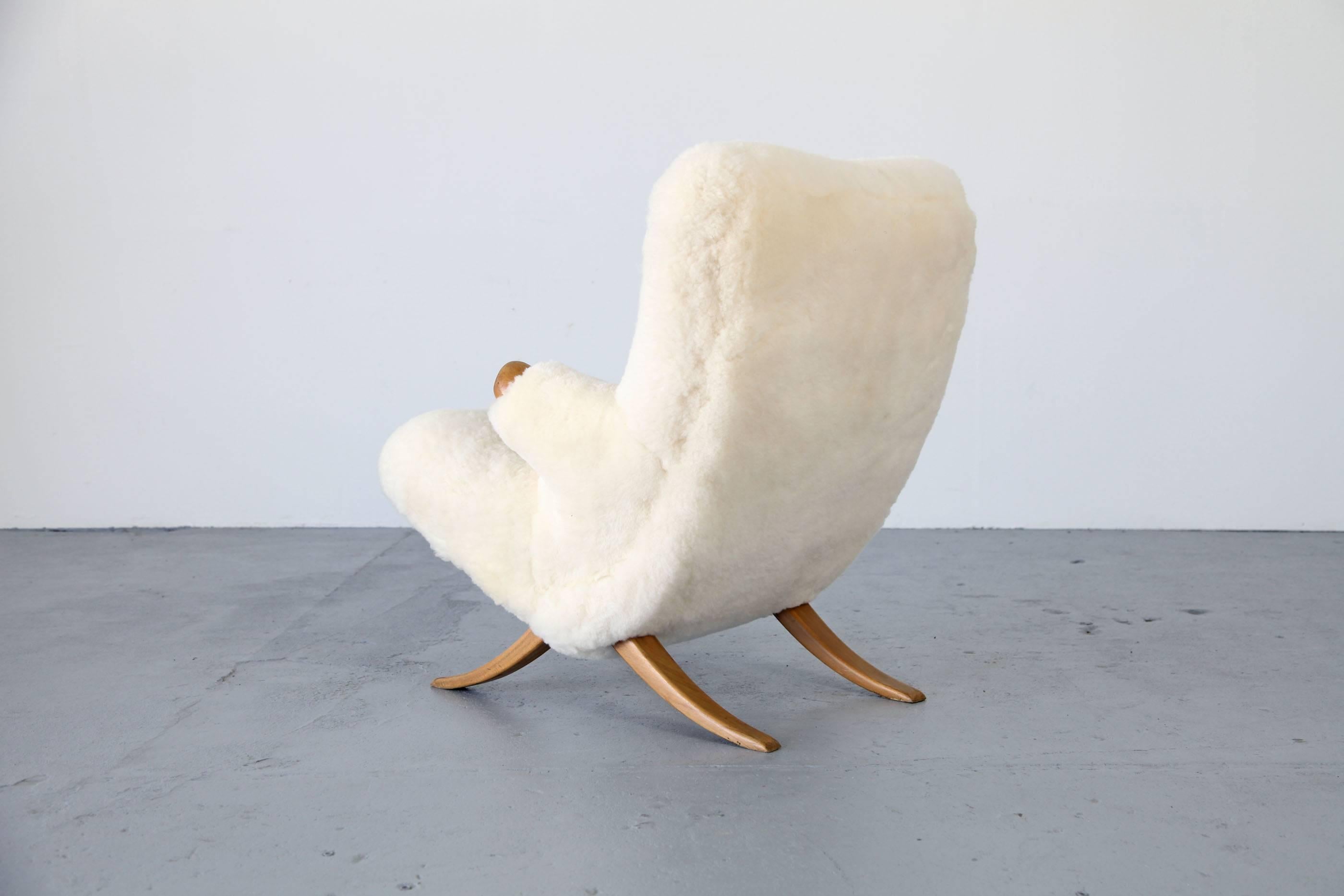 Organic Design Lounge Chair with Sheepskin, 1950s 2