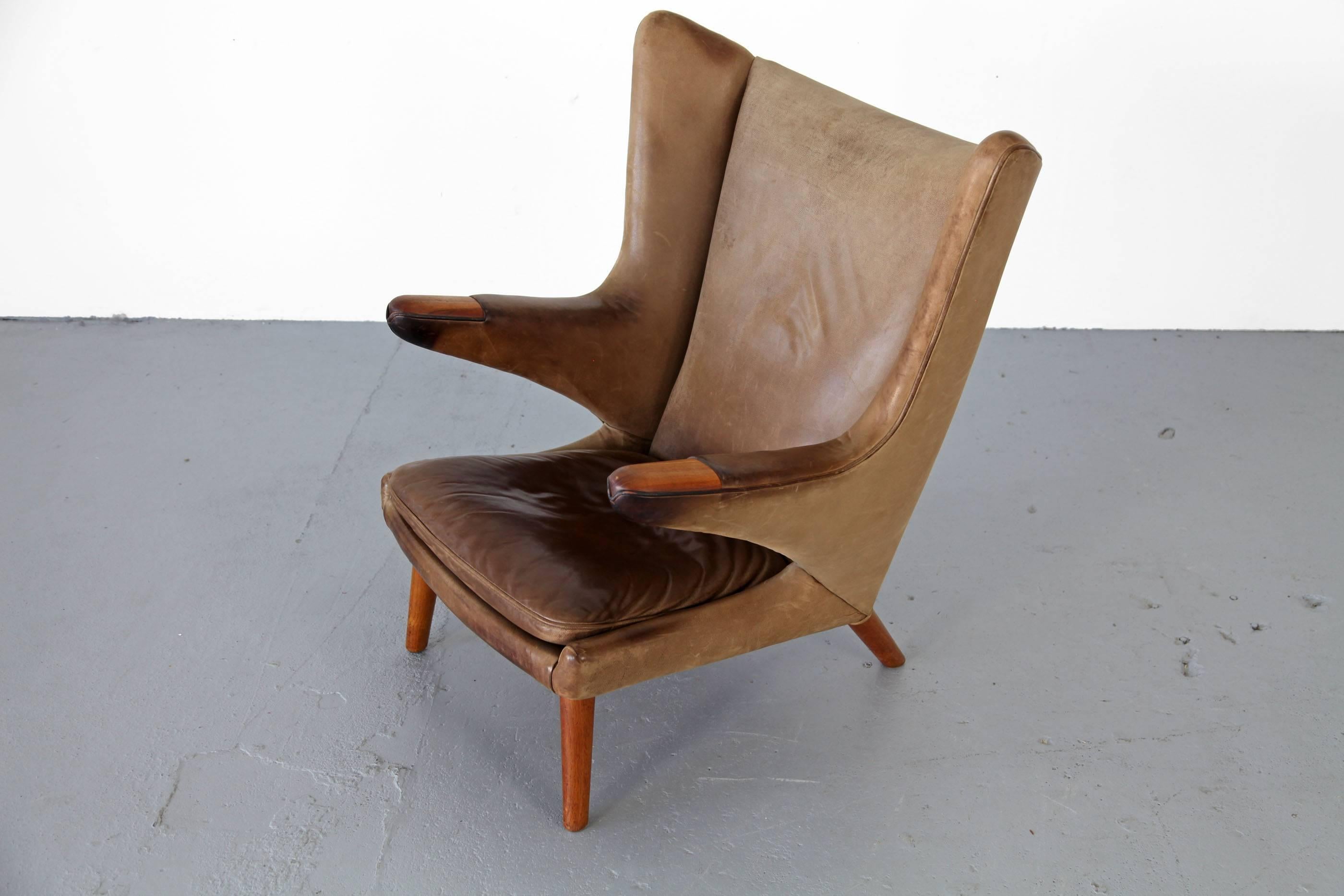 20th Century Papa Bear Lounge Chair by Hans J. Wegner, Produced by AP Stolen