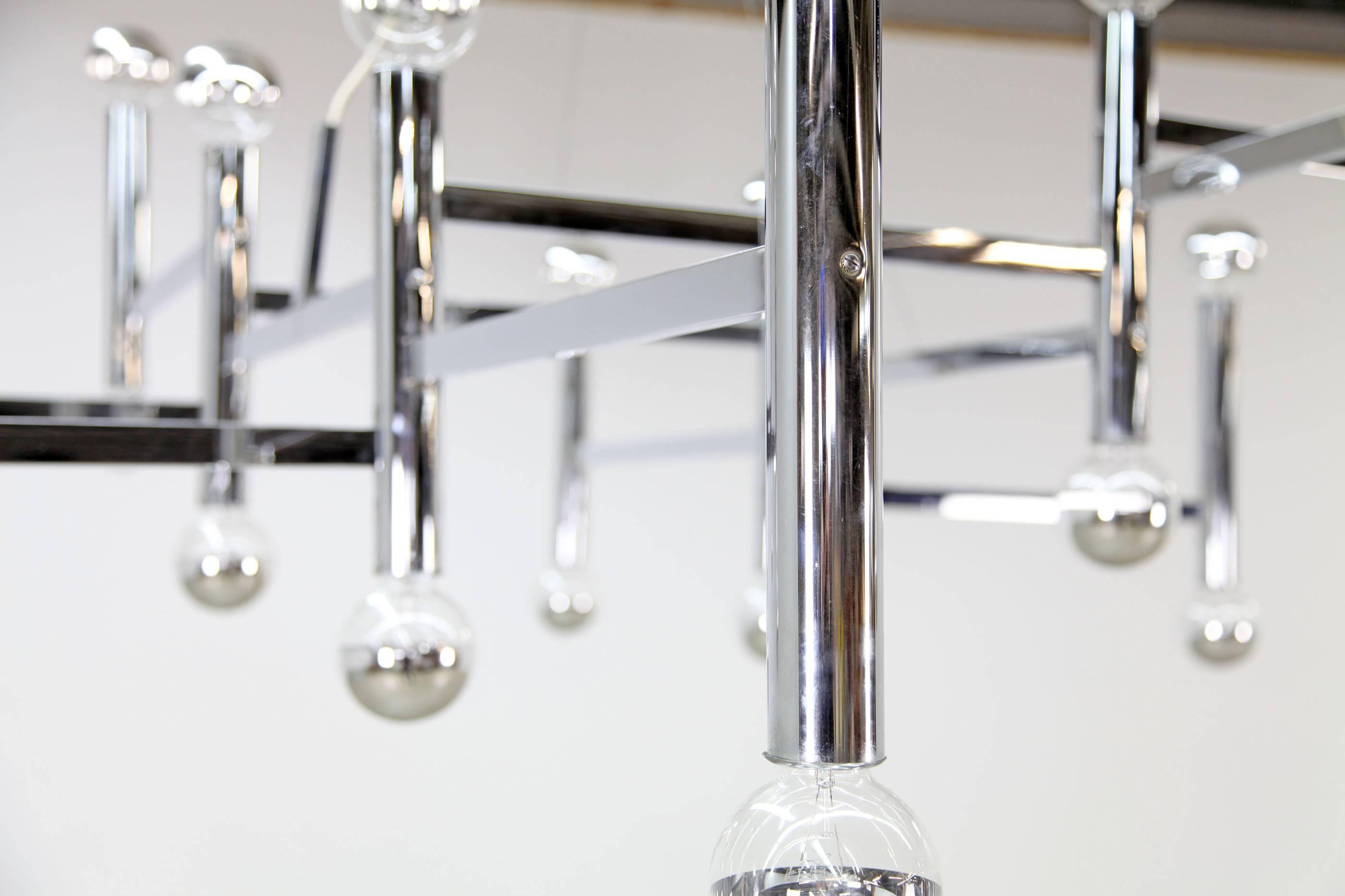 Huge 1970s Chrome Chandelier by Kinkeldey In Good Condition For Sale In Munster, NRW