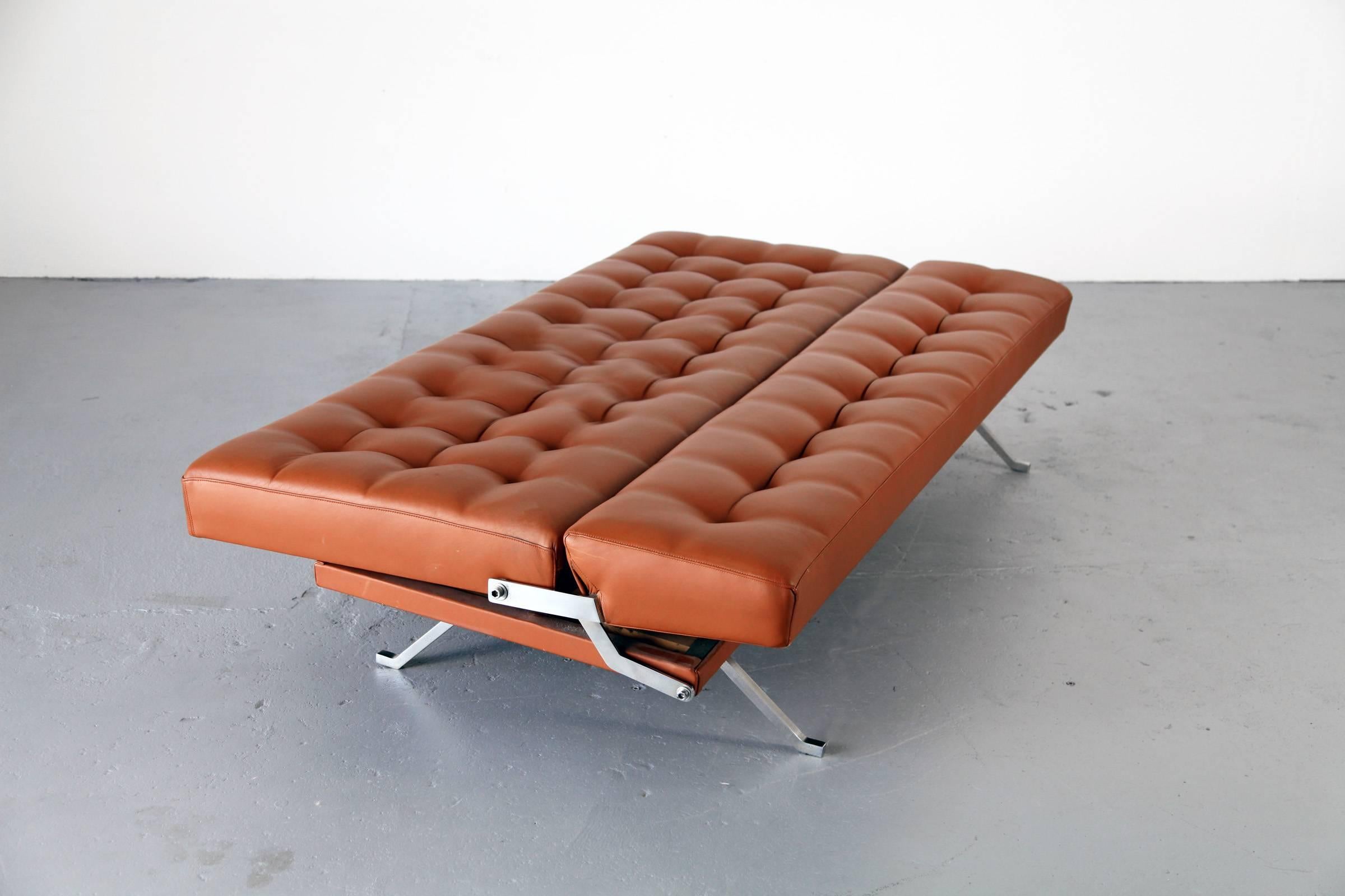 Leather Daybed 