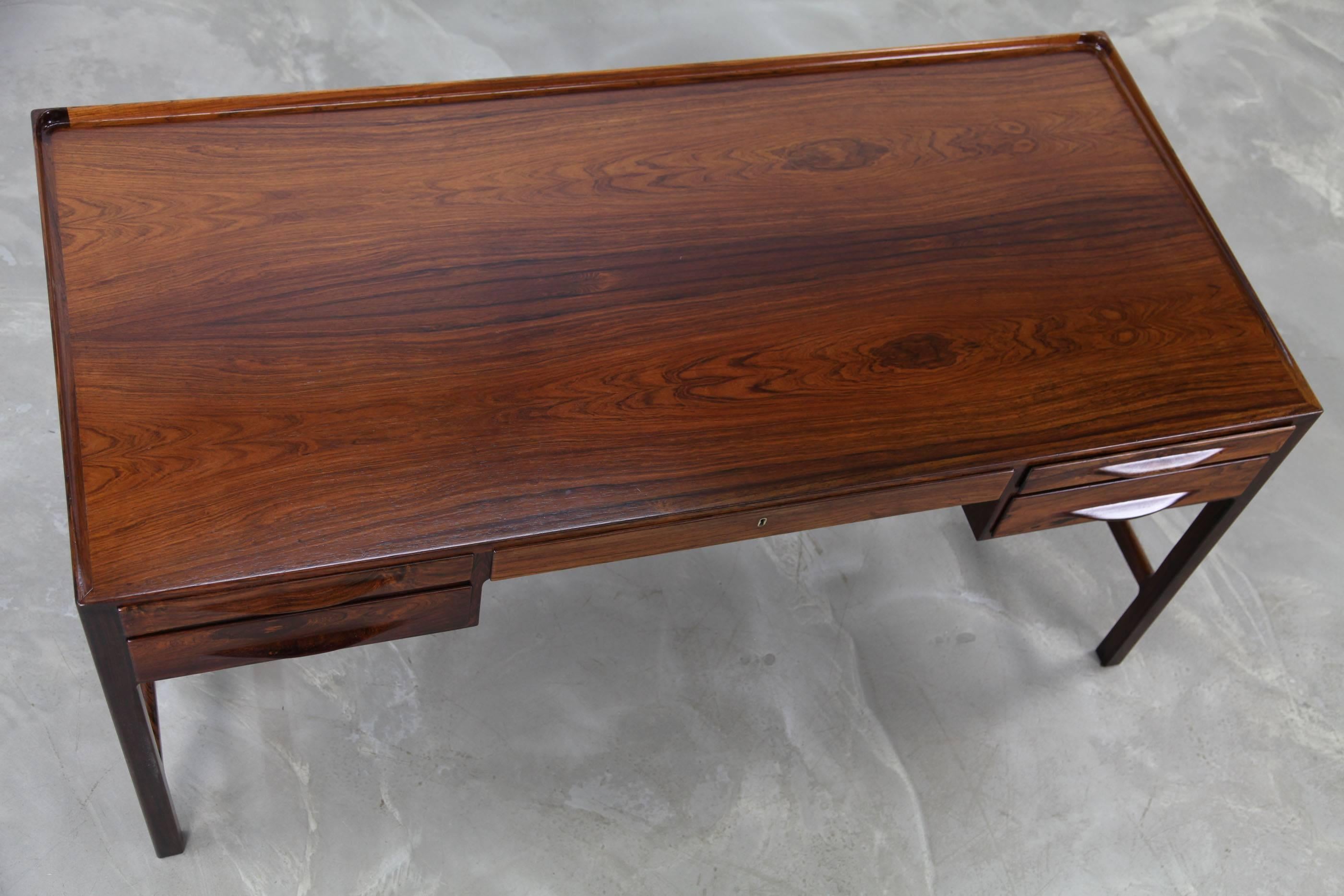 Rare Rosewood Desk by Kurt Østervig for Jason Møbler, 1957 For Sale 3