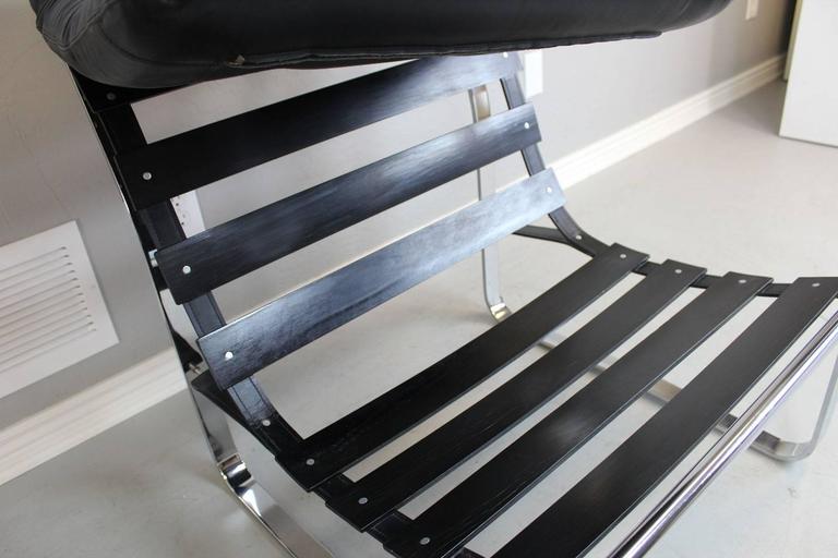 Westnofa Bracket Back Leather Lounge Chair For Sale at 1stDibs