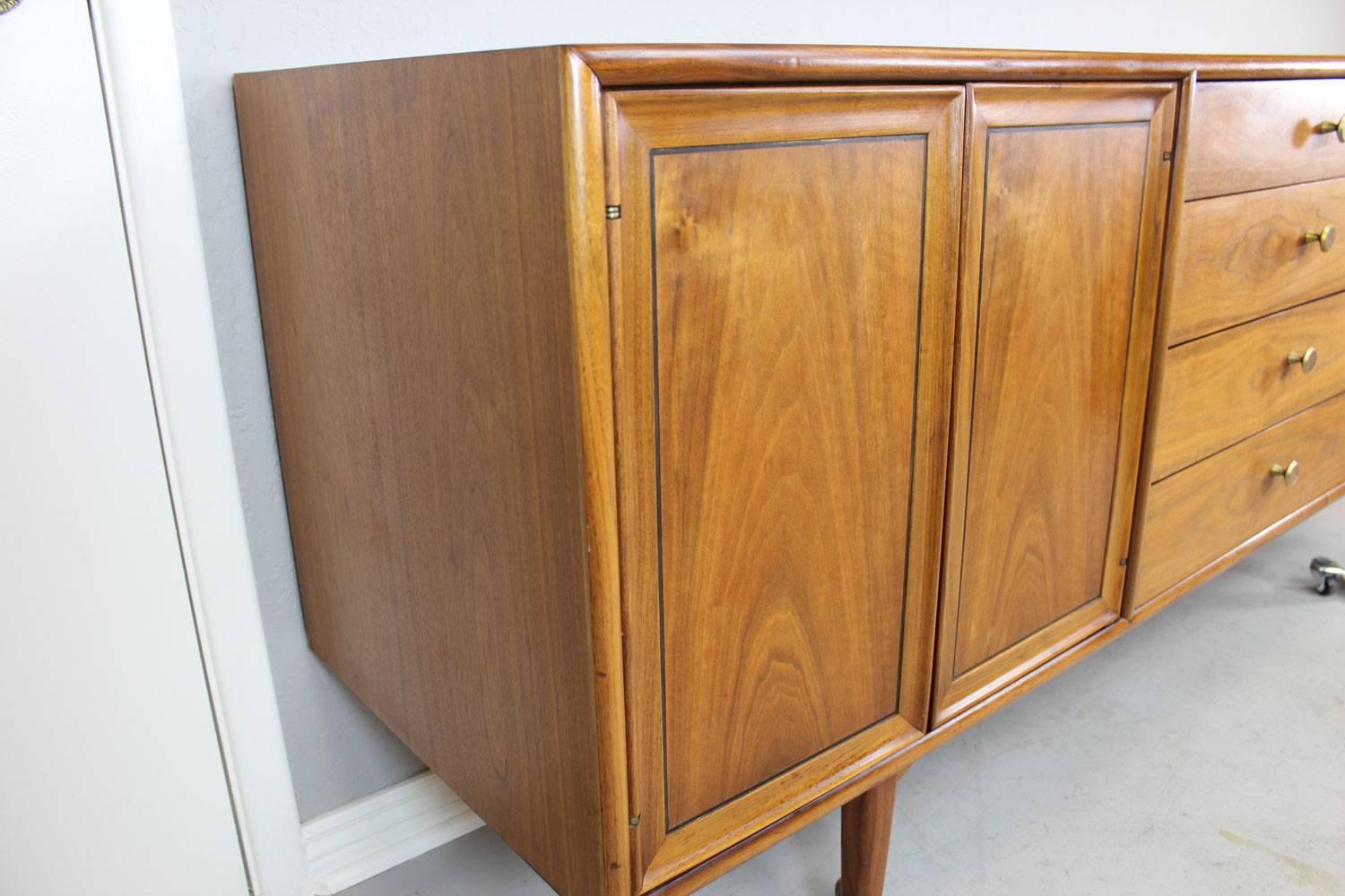 American Mid-Century Modern Drexel Credenza with Internal Lighted Cabinets