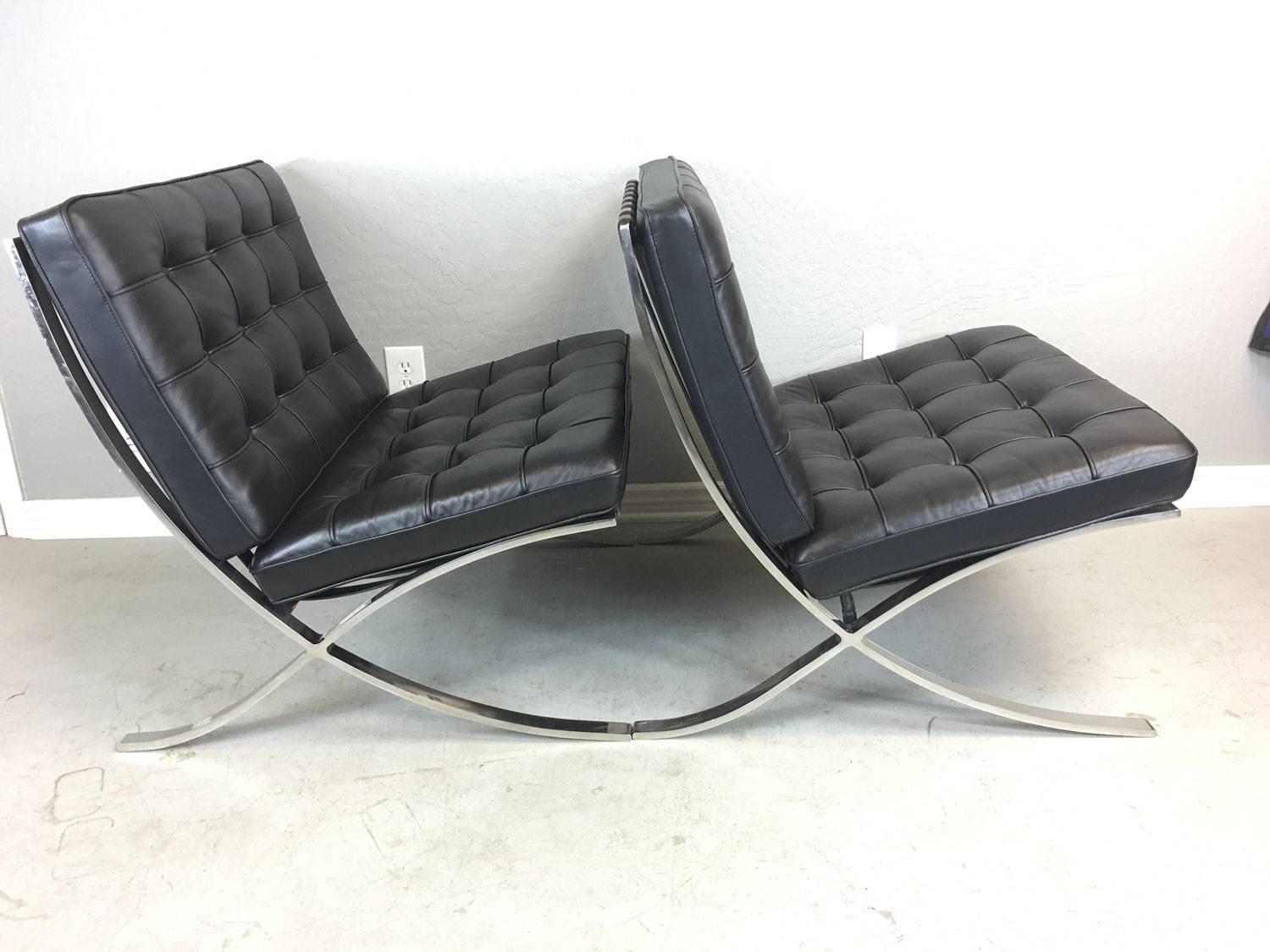 Mid-Century Modern Barcelona Lounge Chair by Mies van der Rohe
