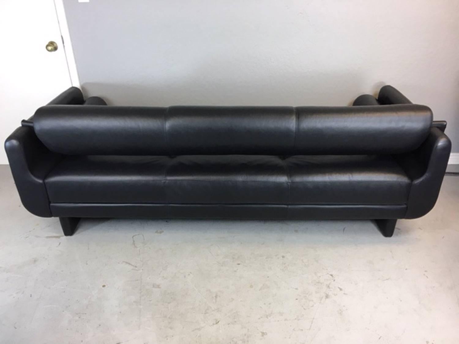 Vladimir Kagan Matinee Leather Sofa and Daybed 2