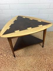 Lane Acclaim Series Guitar Pic End Table
