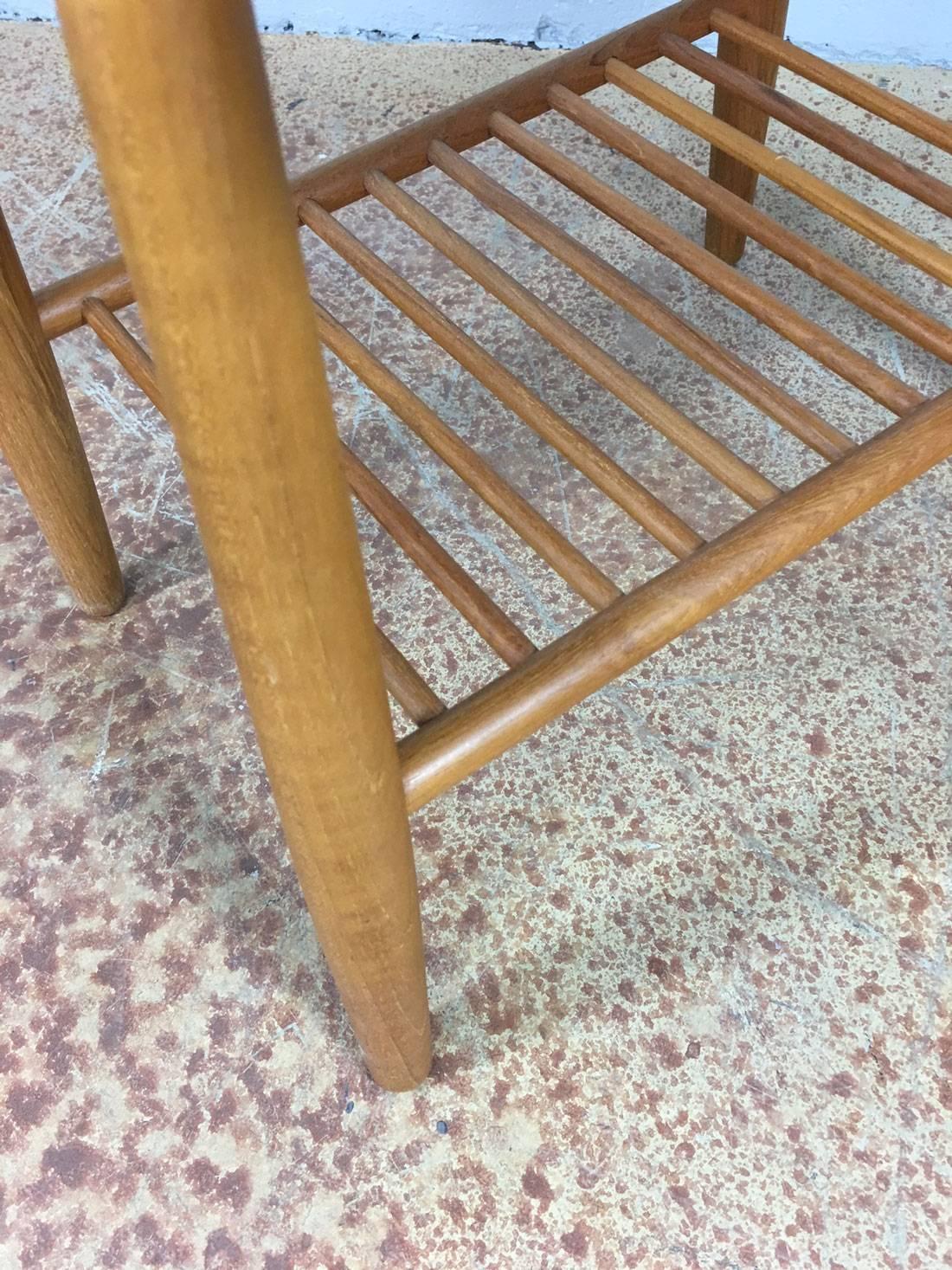 Solid Teak Side Table with Drawer and Magazine Shelf In Excellent Condition In Phoenix, AZ