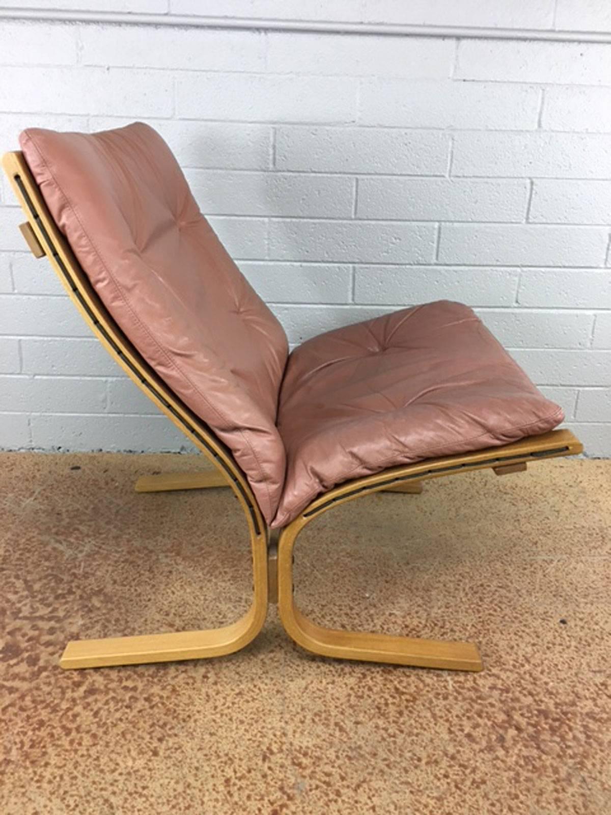 Mid-Century Modern Westnofa Leather Side Lounger Chair