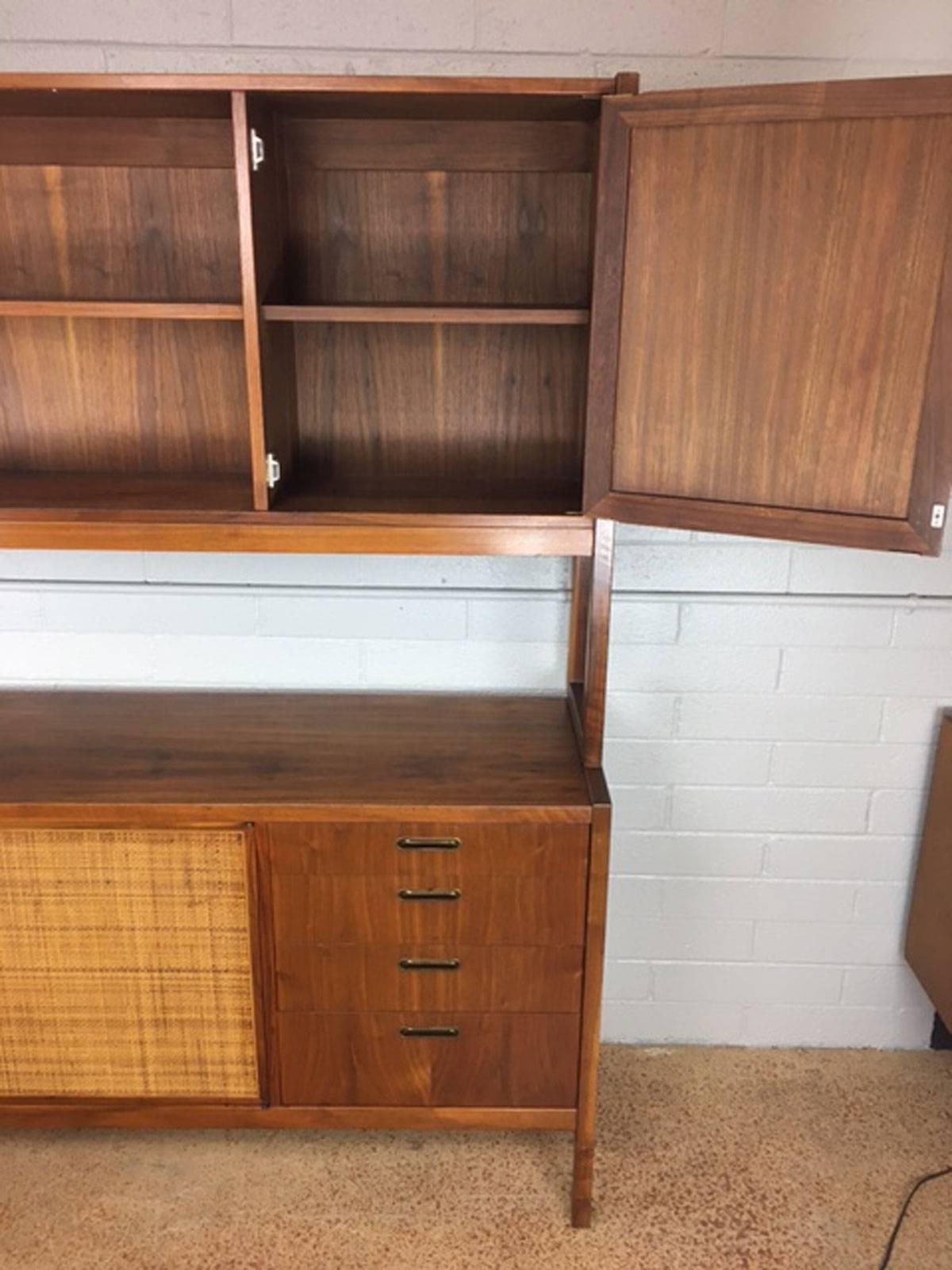 Mid-20th Century Florence Knoll Credenza Hutch