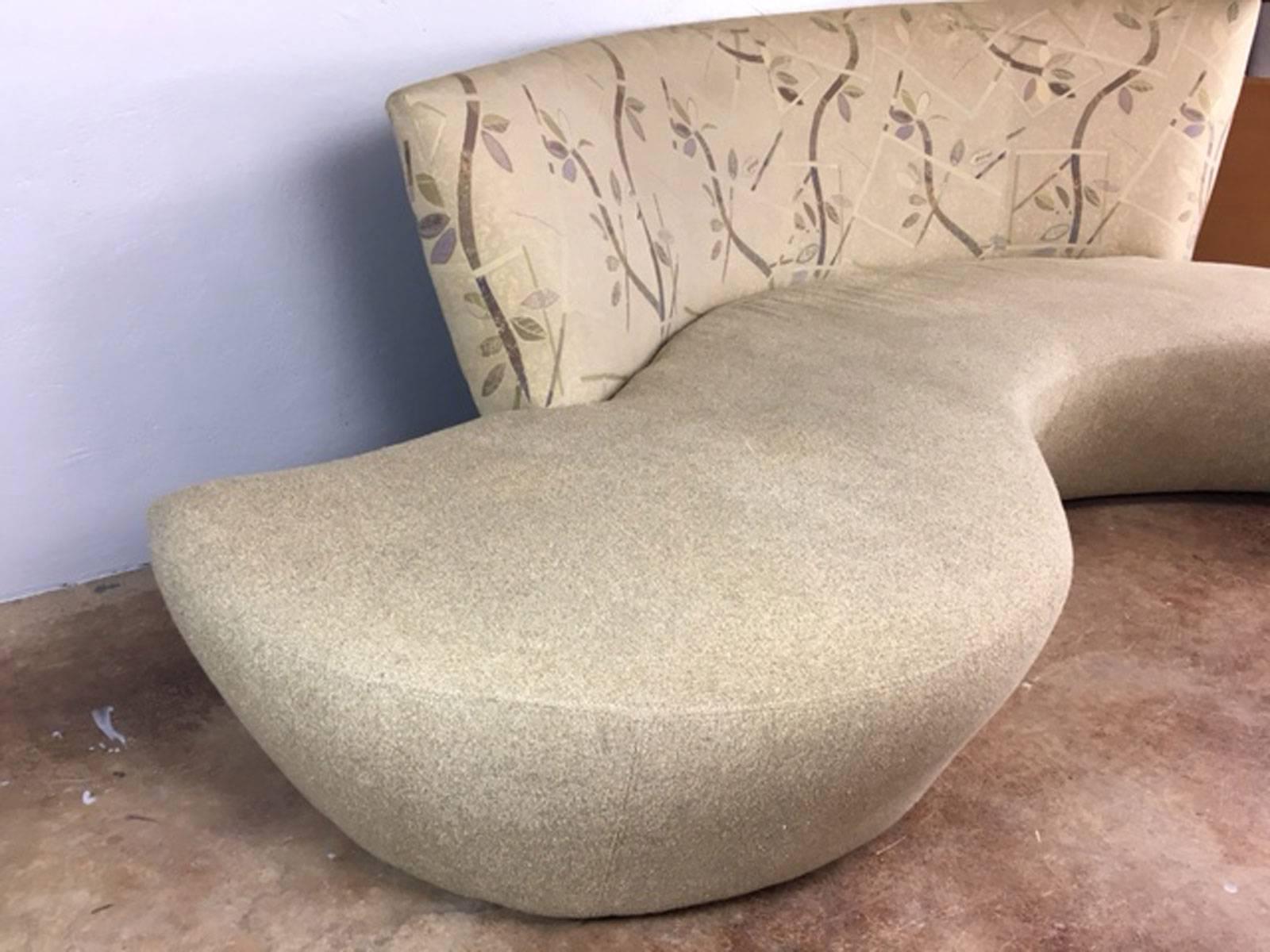 Sculptural sofa in two-tone fabric combination of a boucle' beige and slight floral pattern, designed by Vladimir Kagan manufactured by Preview. Inspired by Frank Gehry's Guggenheim Museum in Bilbao, Spain.