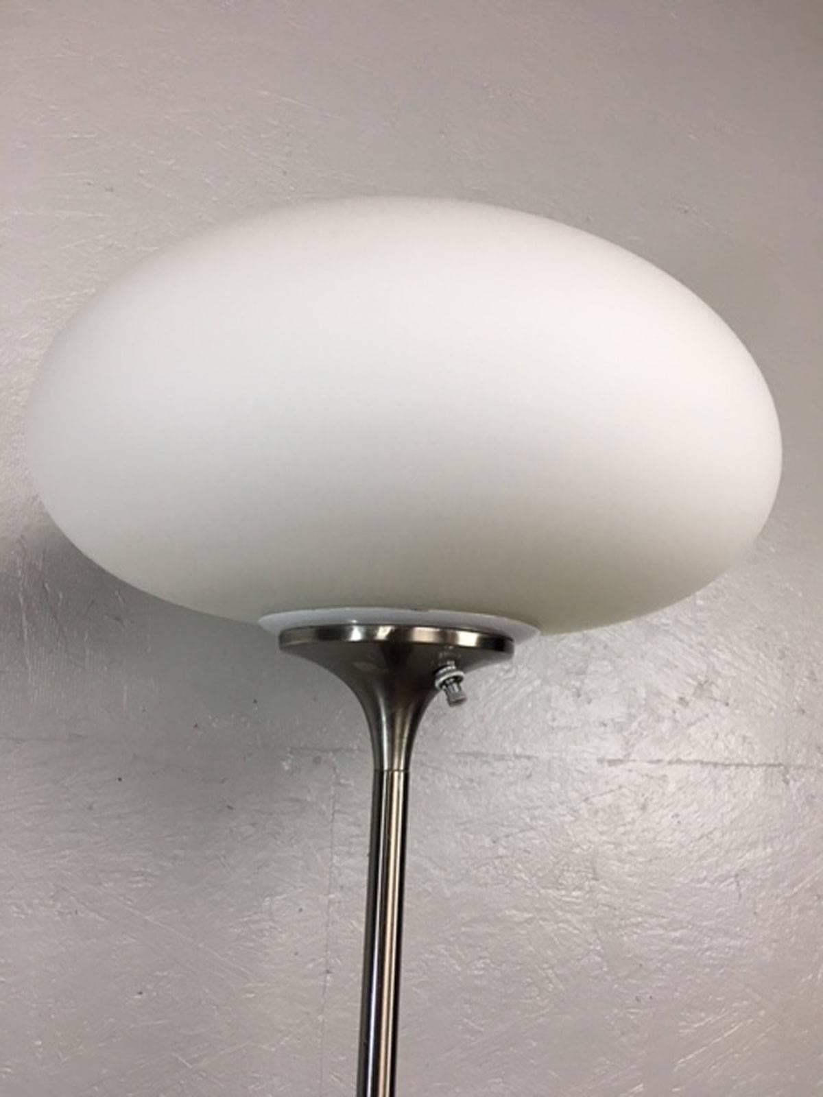 Laurel Mushroom Head Floor Lamp For Sale 2
