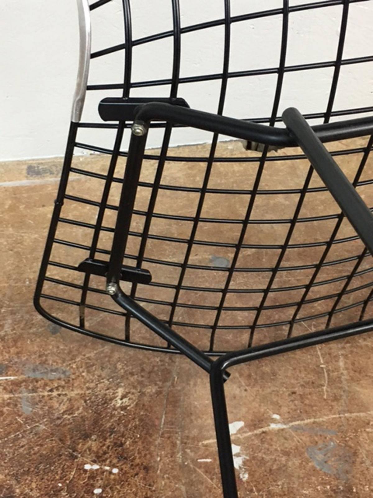 American Harry Bertoia Black Wire Side Chair for Knoll For Sale
