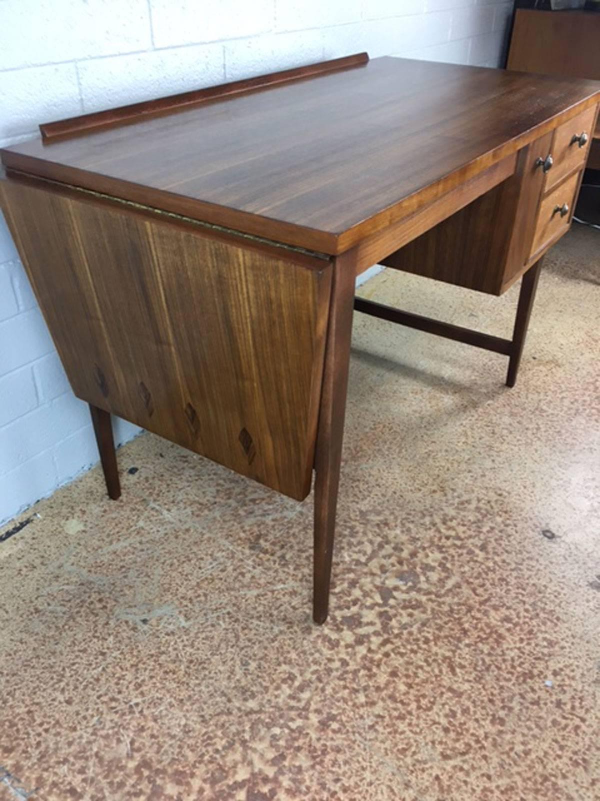 Mid-20th Century Lane Altavista Drop-Leaf Desk in Walnut