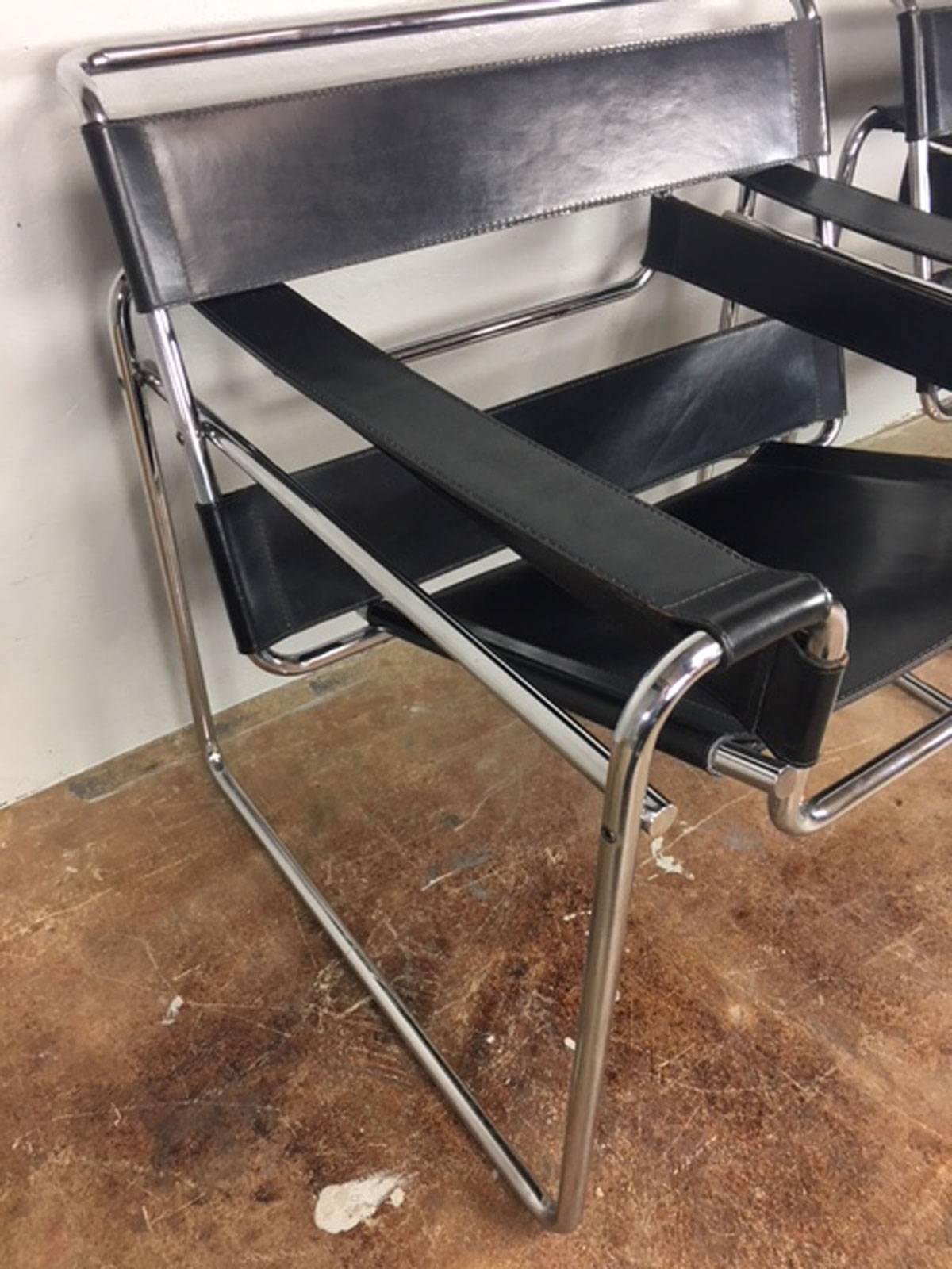 Mid-Century Modern Authentic Marcel Breuer Wassily Lounge Chair for Stendig  For Sale