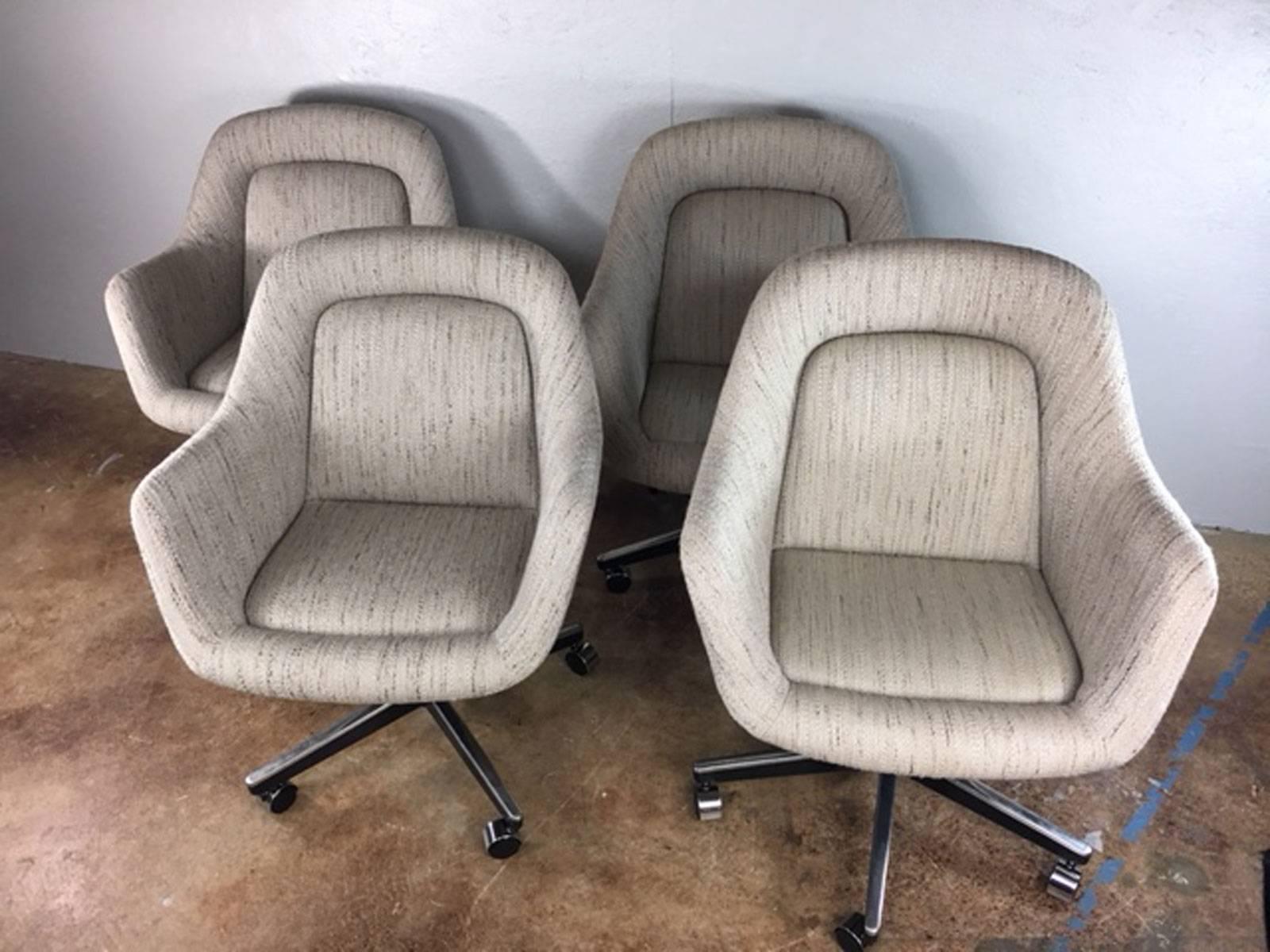 Max Pearson Dining Chairs for Knoll For Sale 2