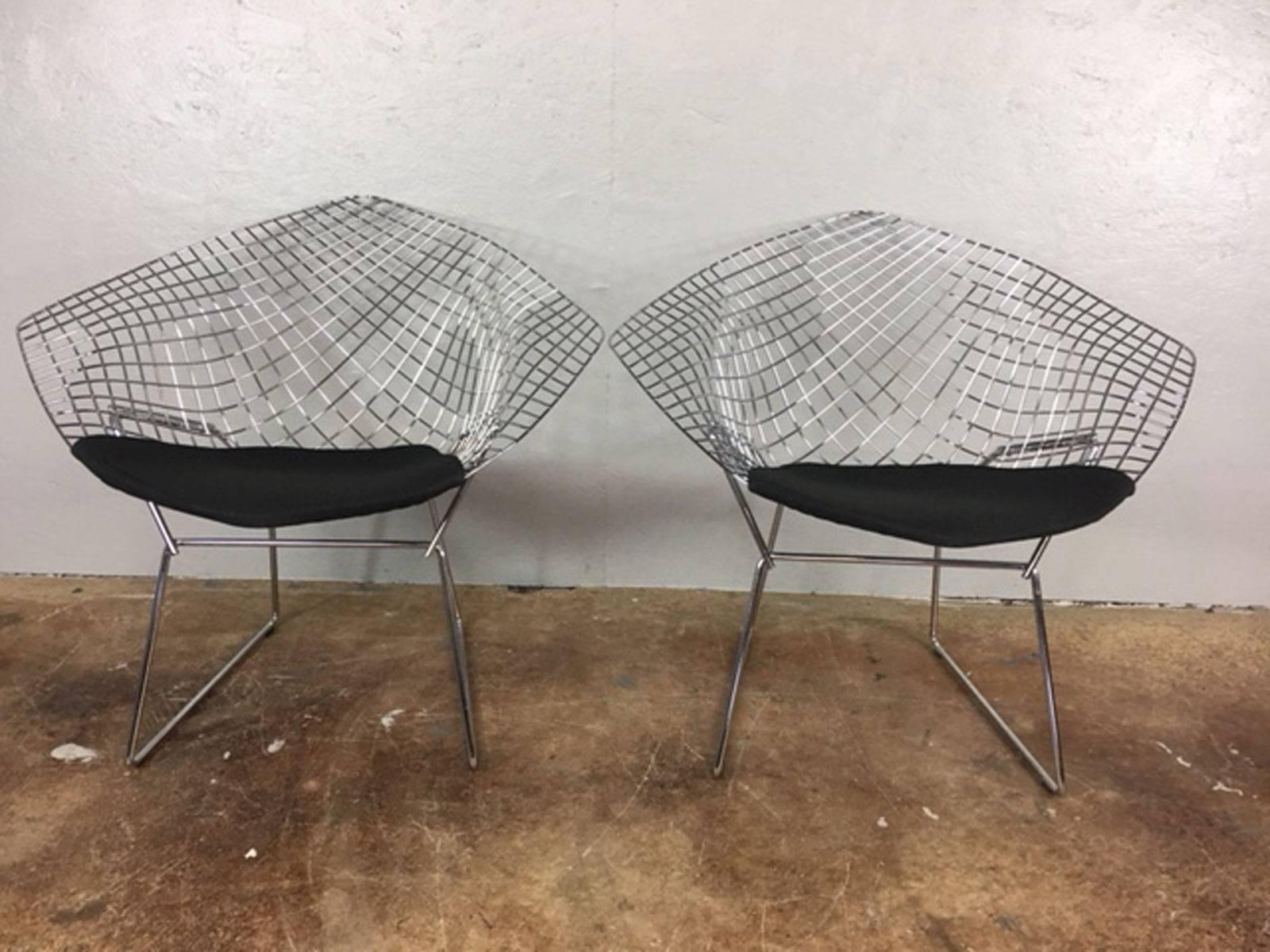 Bertoia Diamond Chairs with Black Wool Pads by Knoll 1