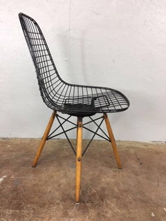 Early Charles and Ray Eames Effiel Swivel Base Chair