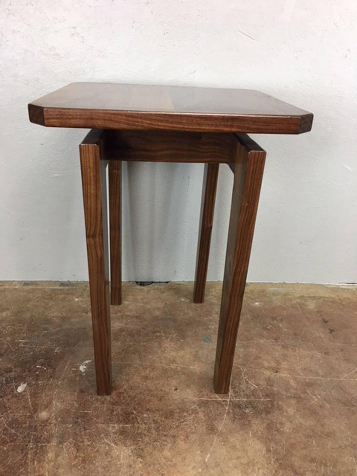 American High Pedestal Side Table For Sale