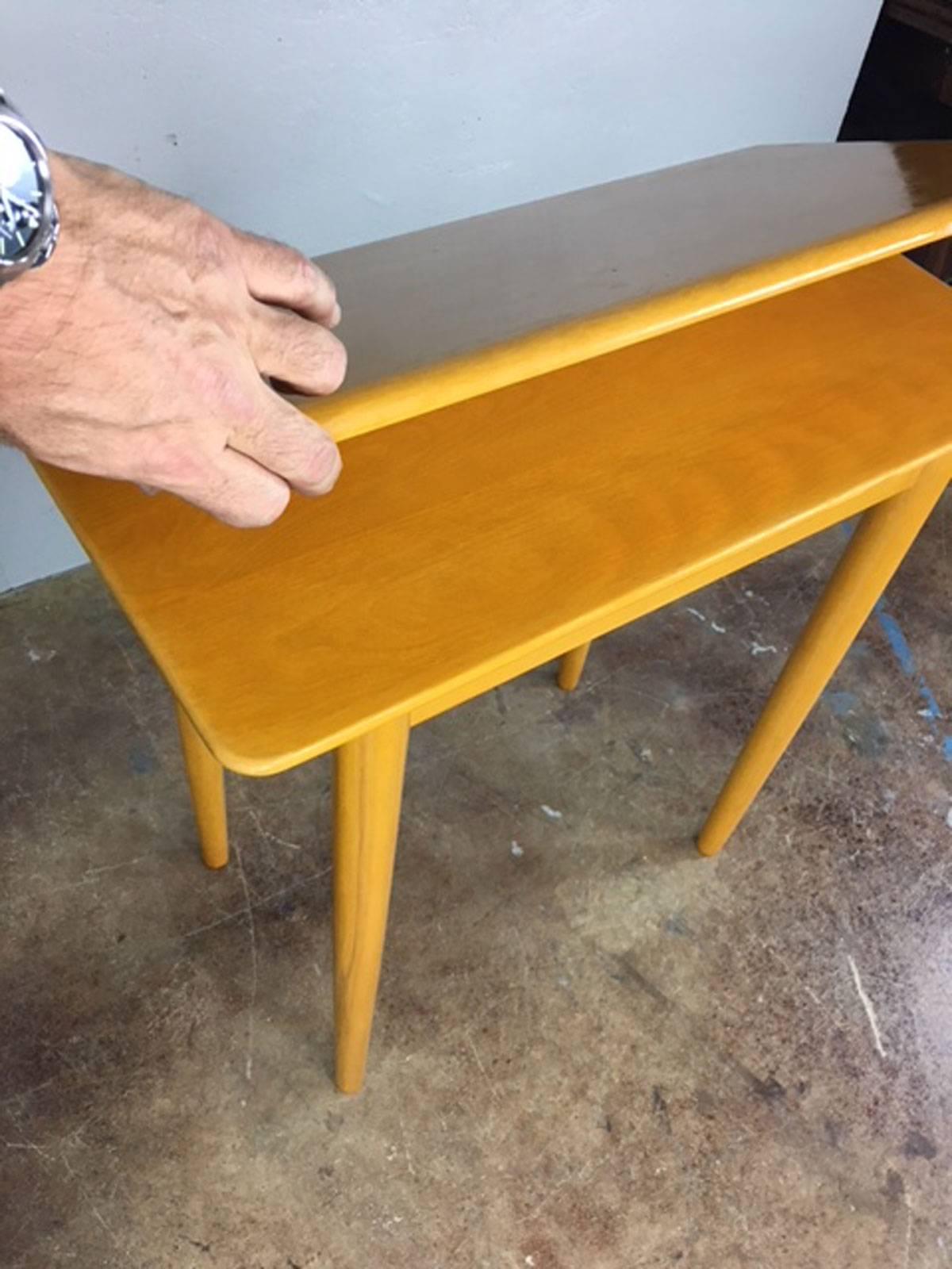 Heywood Wakefield Folding Game or Dining Table In Good Condition In Phoenix, AZ