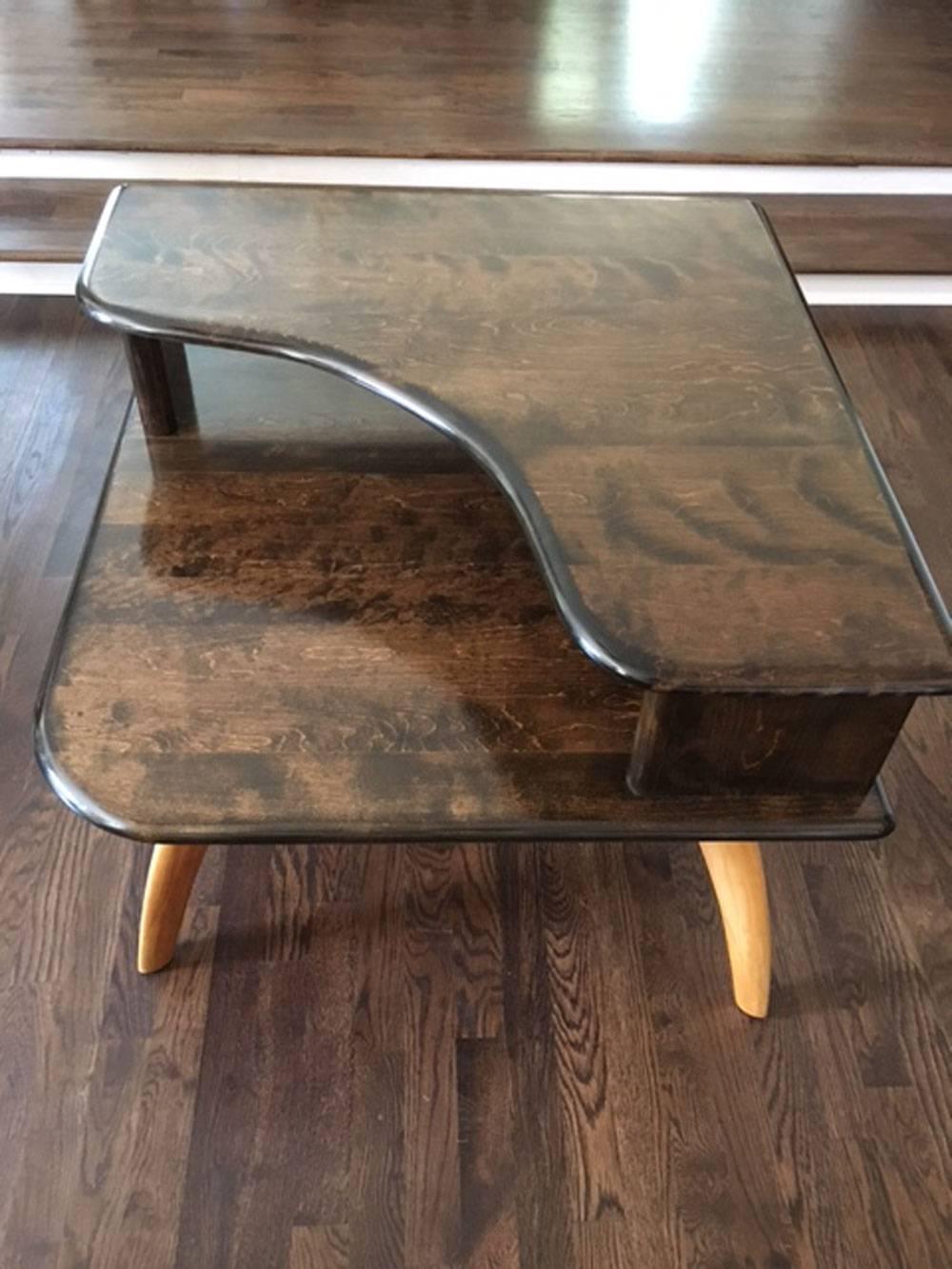 Mid-20th Century Heywood-Wakefield Corner Table with Atomic Legs