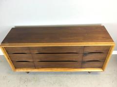 Kent Coffey Dresser Elegante Series Nine Drawers