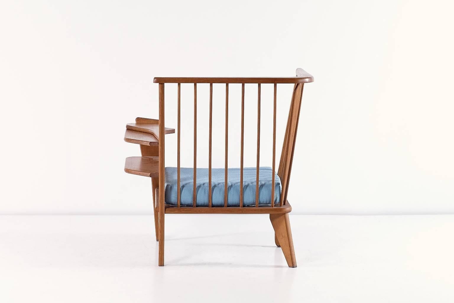 Mid-20th Century Guillerme & Chambron Corner Chair in Solid Oak