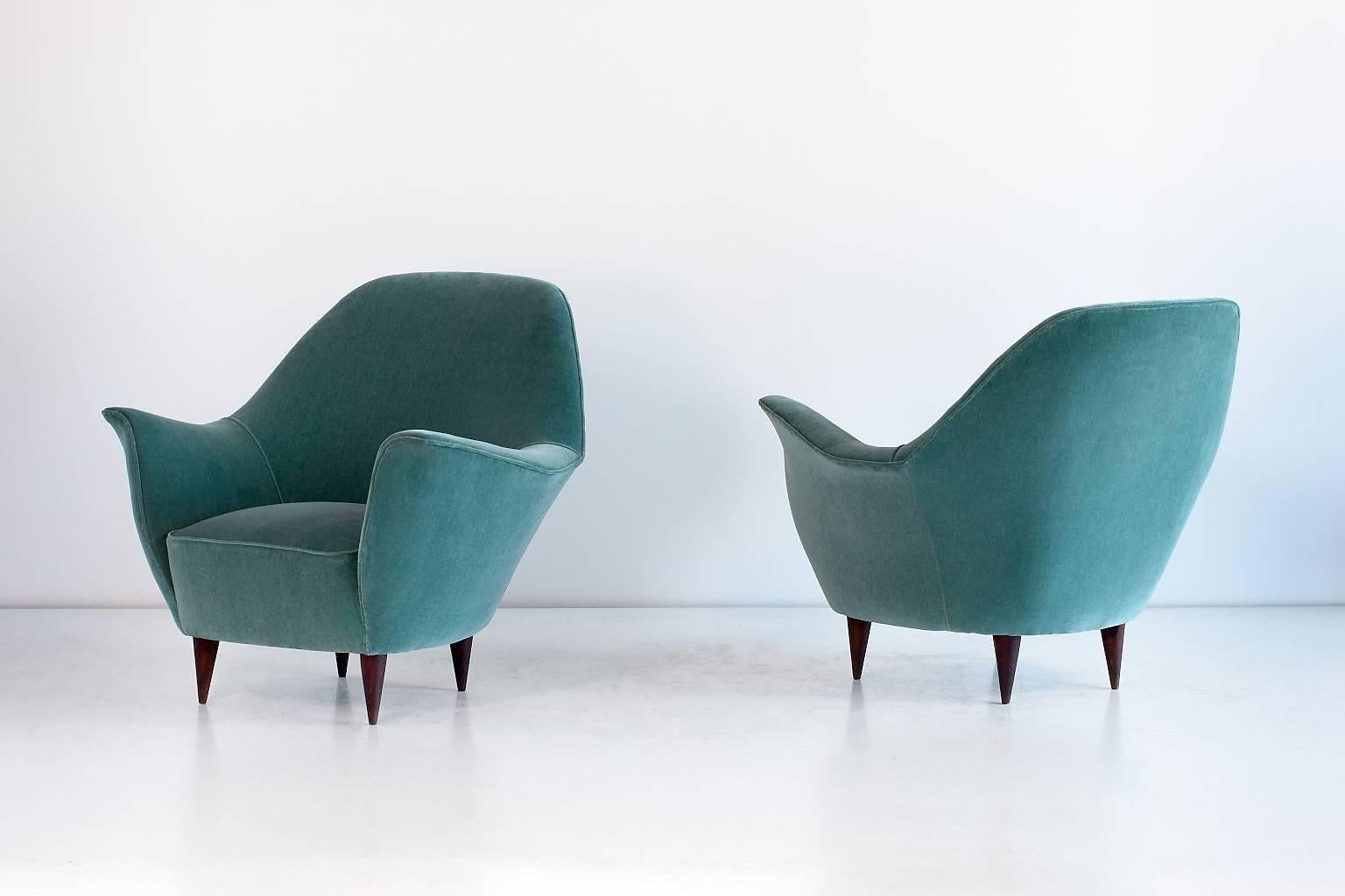Mid-Century Modern Pair of Ico Parisi Armchairs in Green Dedar Velvet